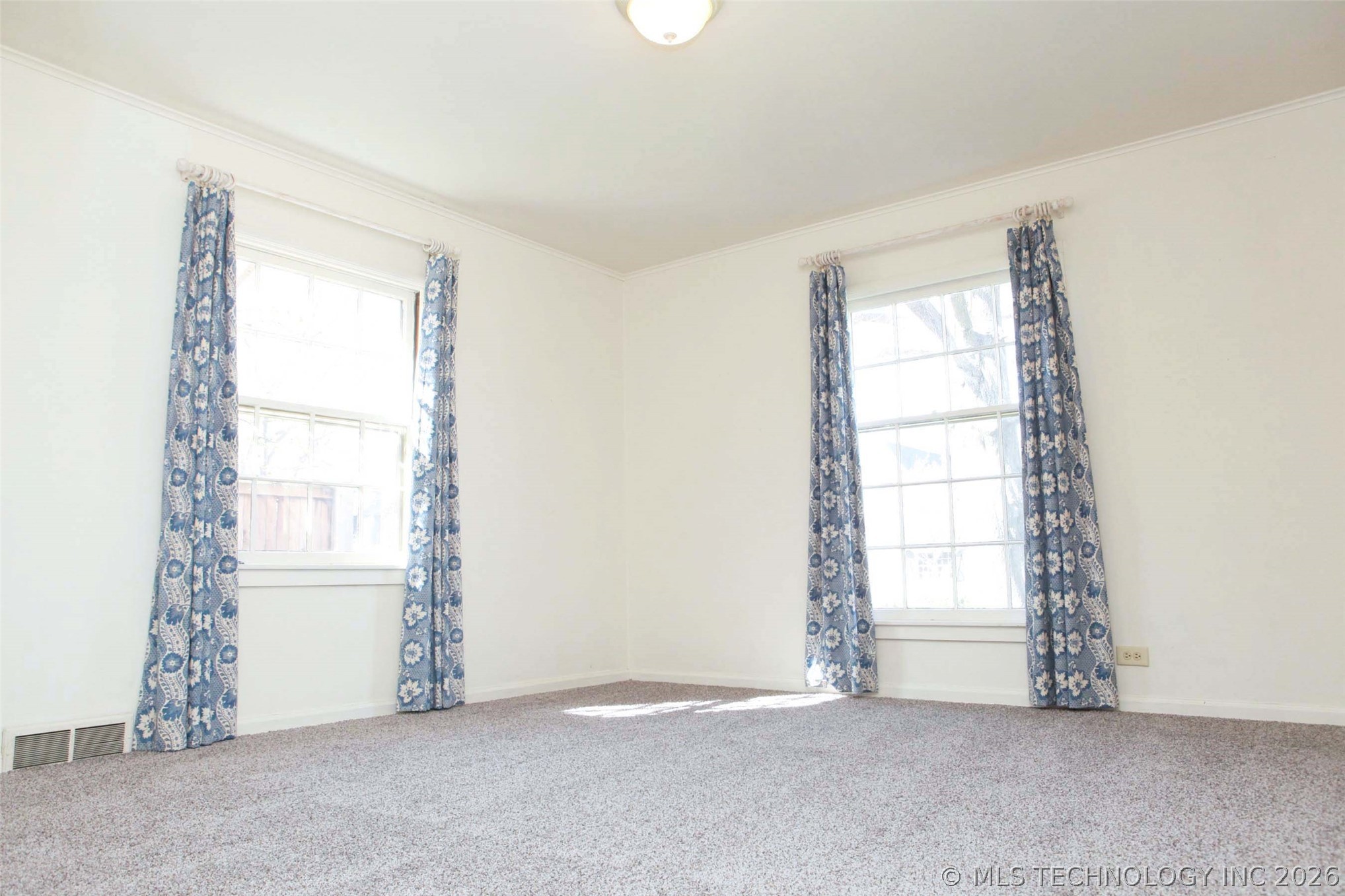 2325 S Columbia Place Tulsa OK 74114