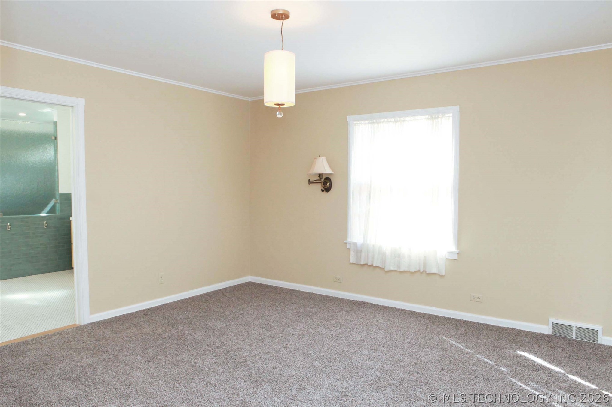 2325 S Columbia Place Tulsa OK 74114