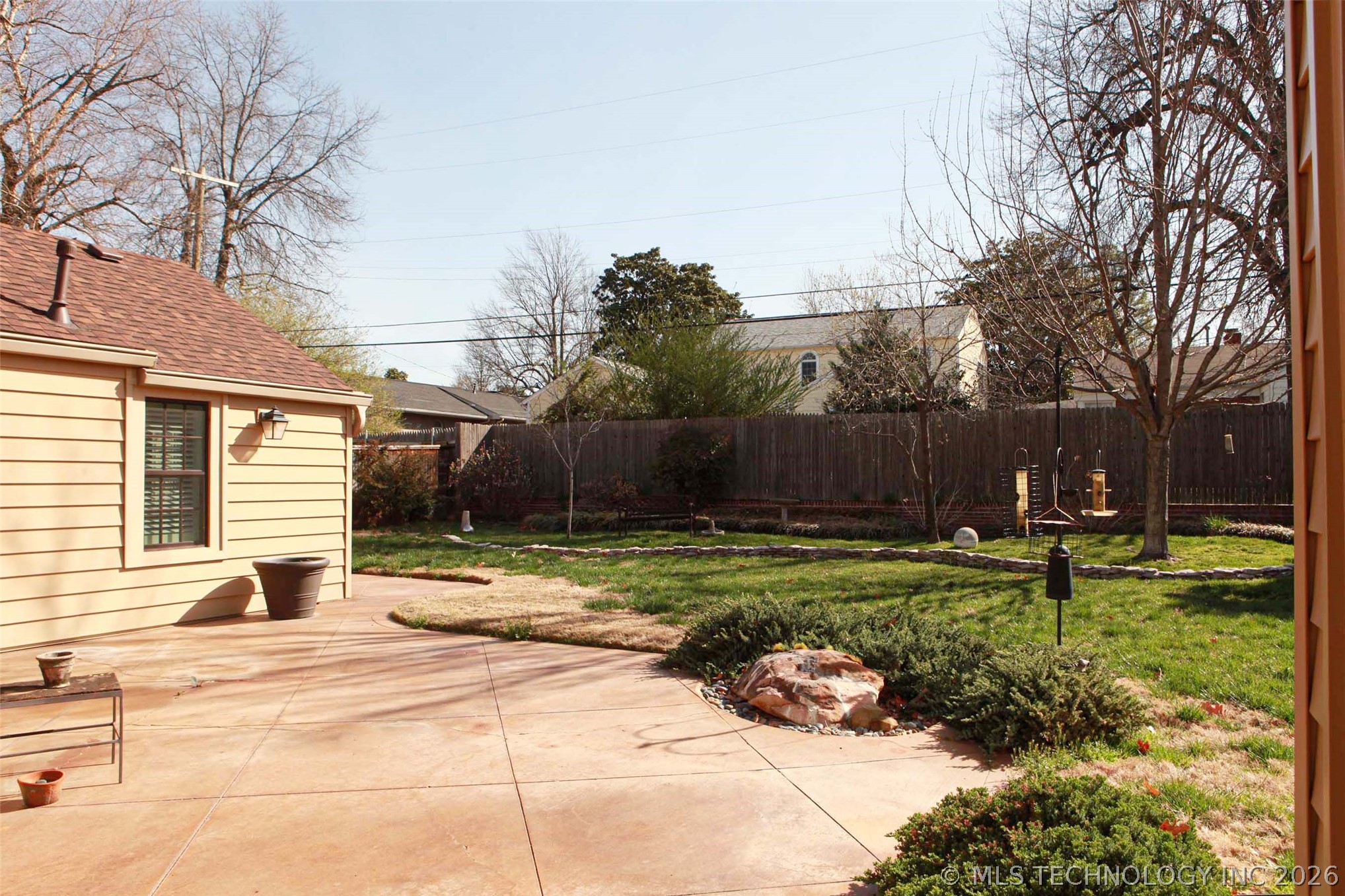 2325 S Columbia Place Tulsa OK 74114