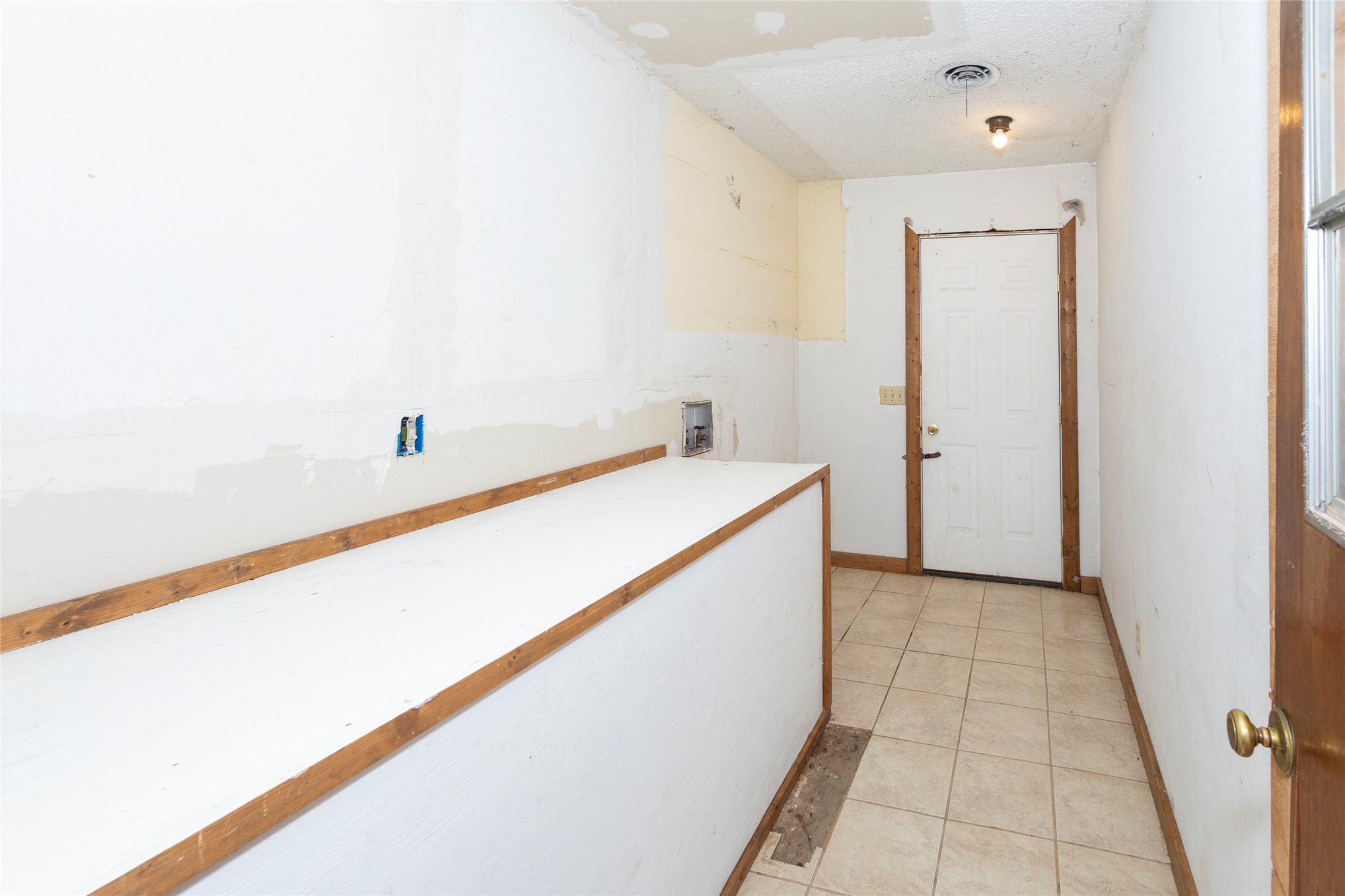 610 E Monroe Waurika OK 73573