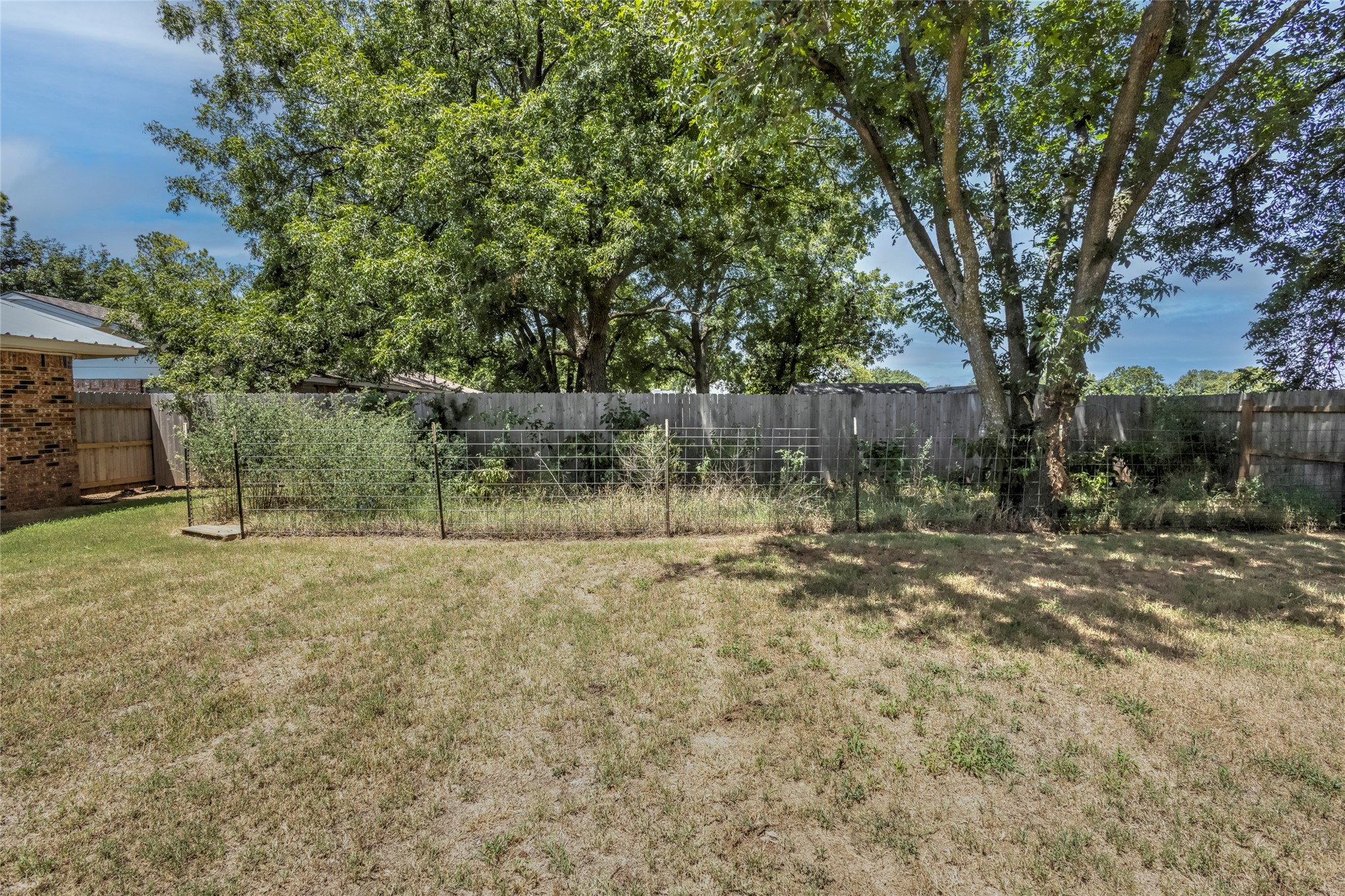 610 E Monroe Waurika OK 73573