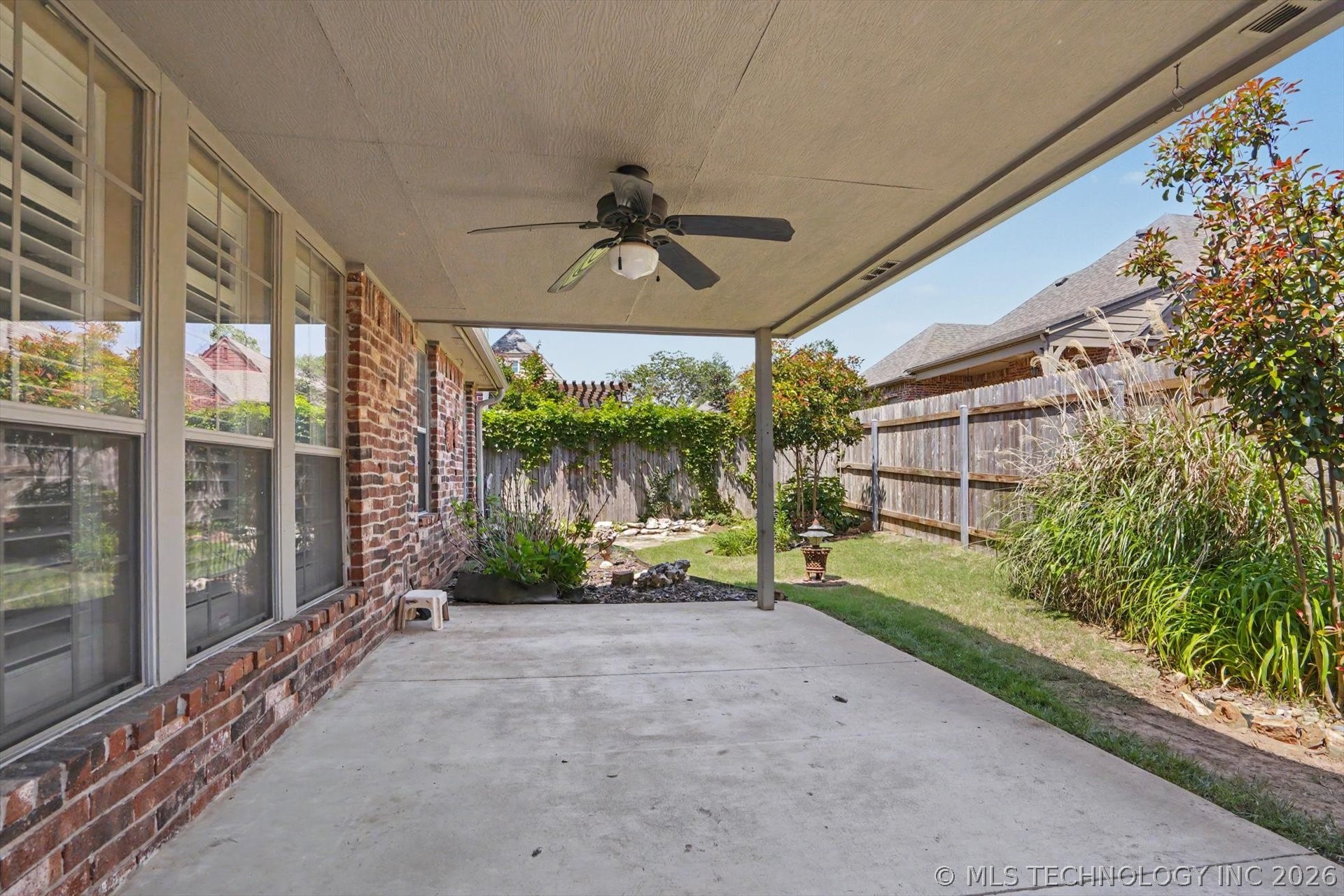 8417 E 99th Place Tulsa OK 74133