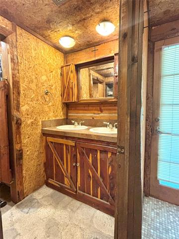 21170 S 270 Road Morris OK 74445