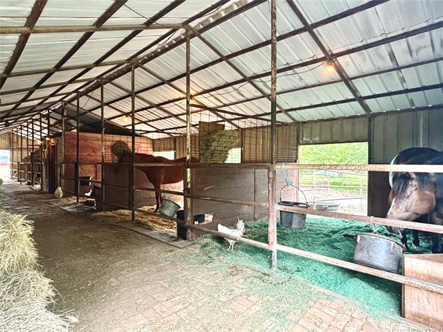 21170 S 270 Road Morris OK 74445