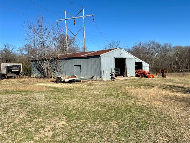 21170 S 270 Road Morris OK 74445