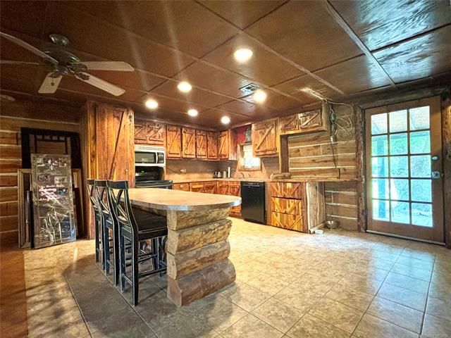 21170 S 270 Road Morris OK 74445