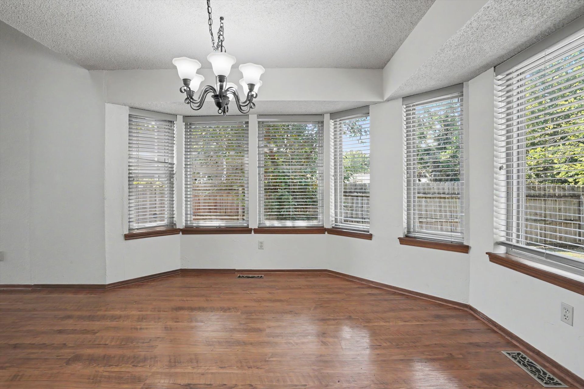 8710 S 88th East Avenue Tulsa OK 74133