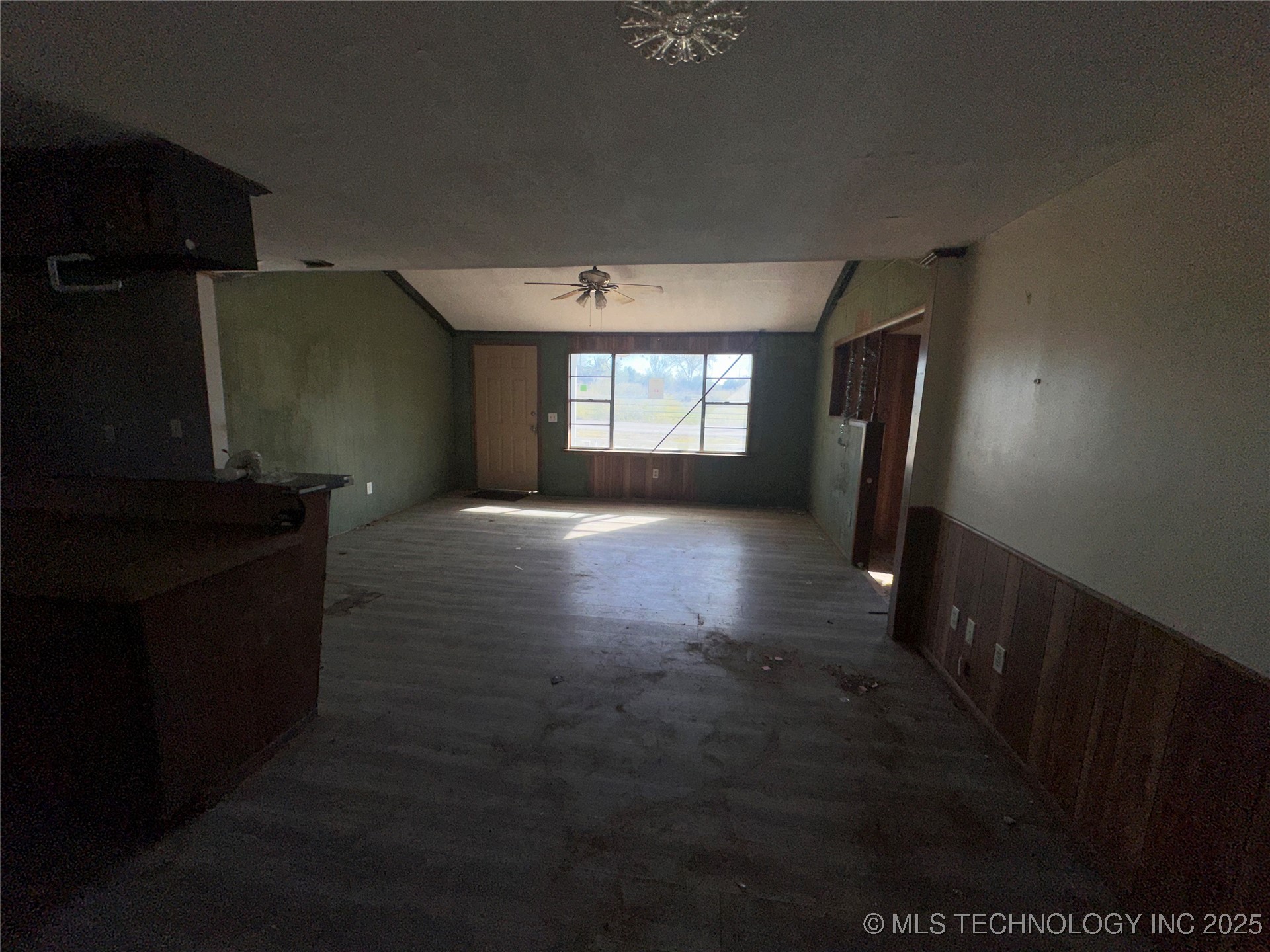 805 E Tejon Avenue Bristow OK 74010