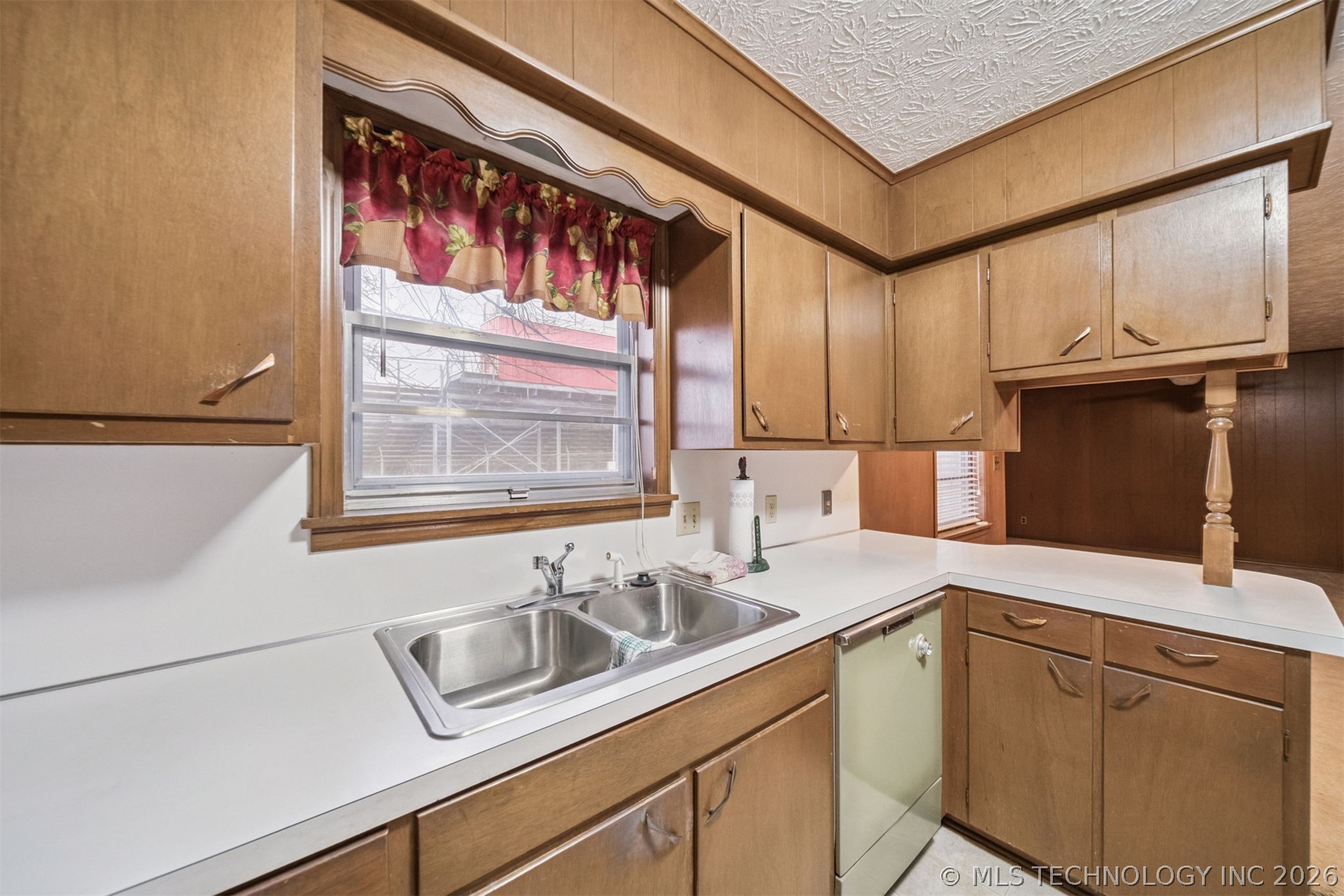 320 E 17th Street Claremore OK 74017