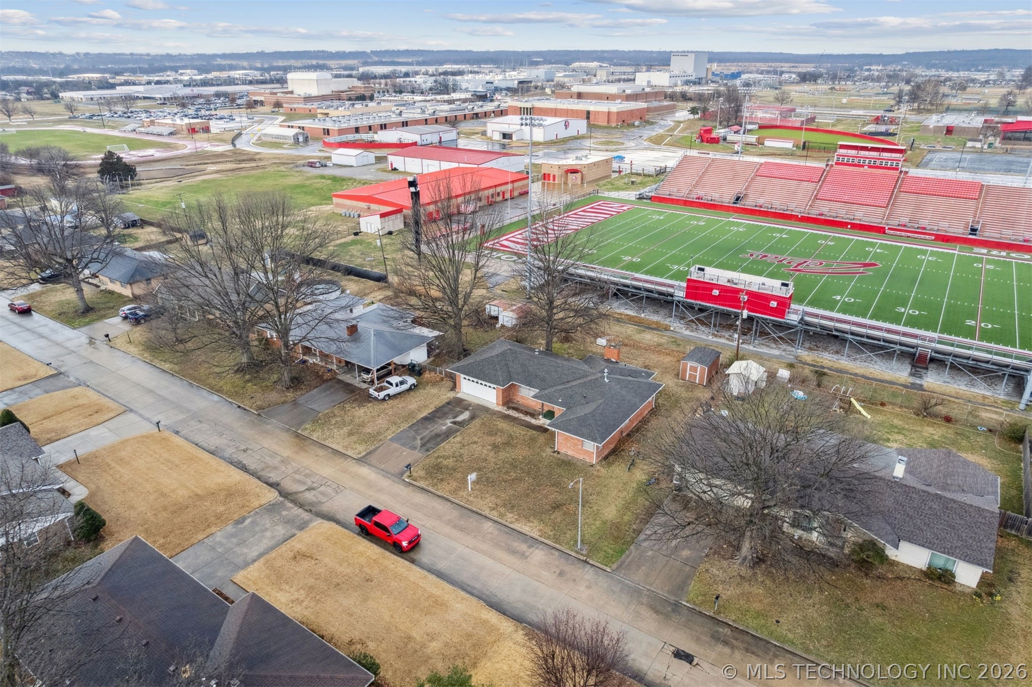 320 E 17th Street Claremore OK 74017