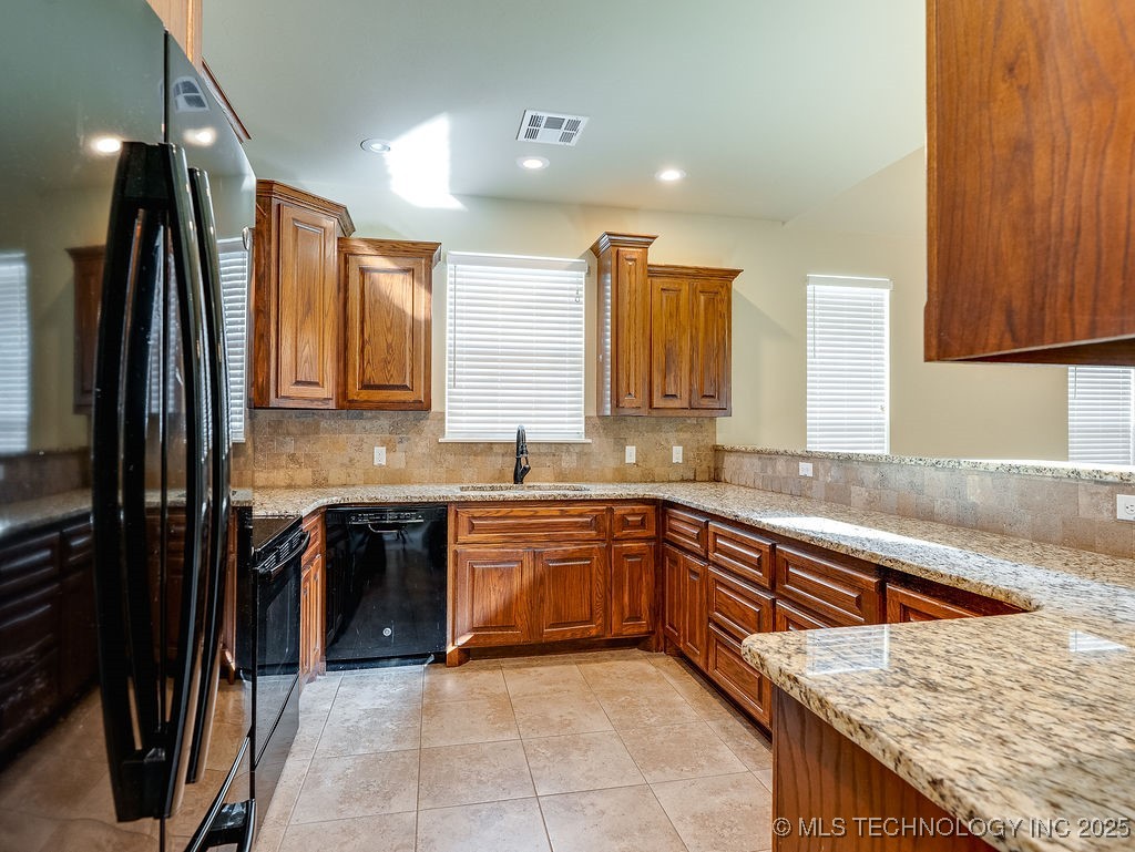 2819 Abbey Drive Ada OK 74820