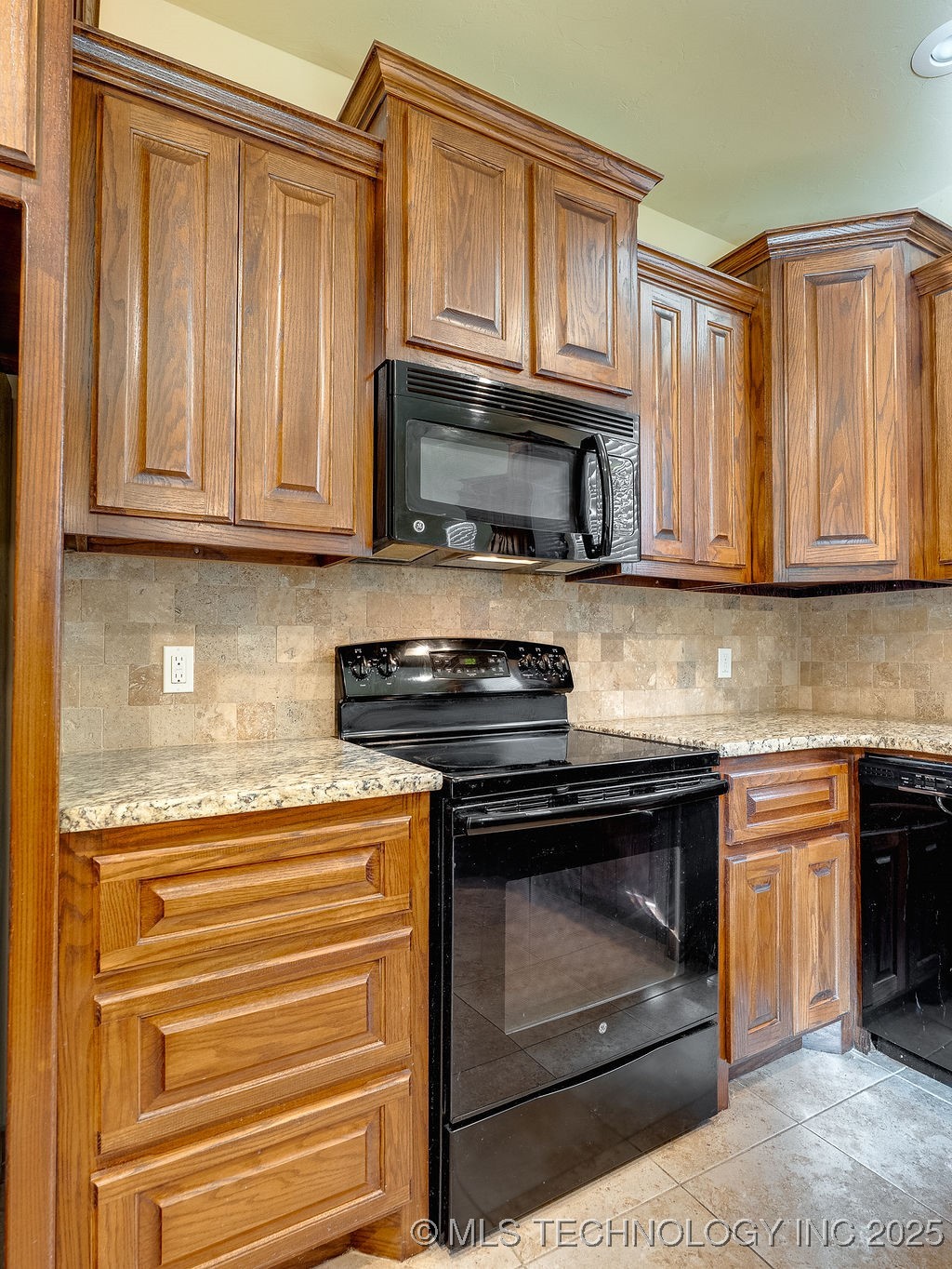 2819 Abbey Drive Ada OK 74820