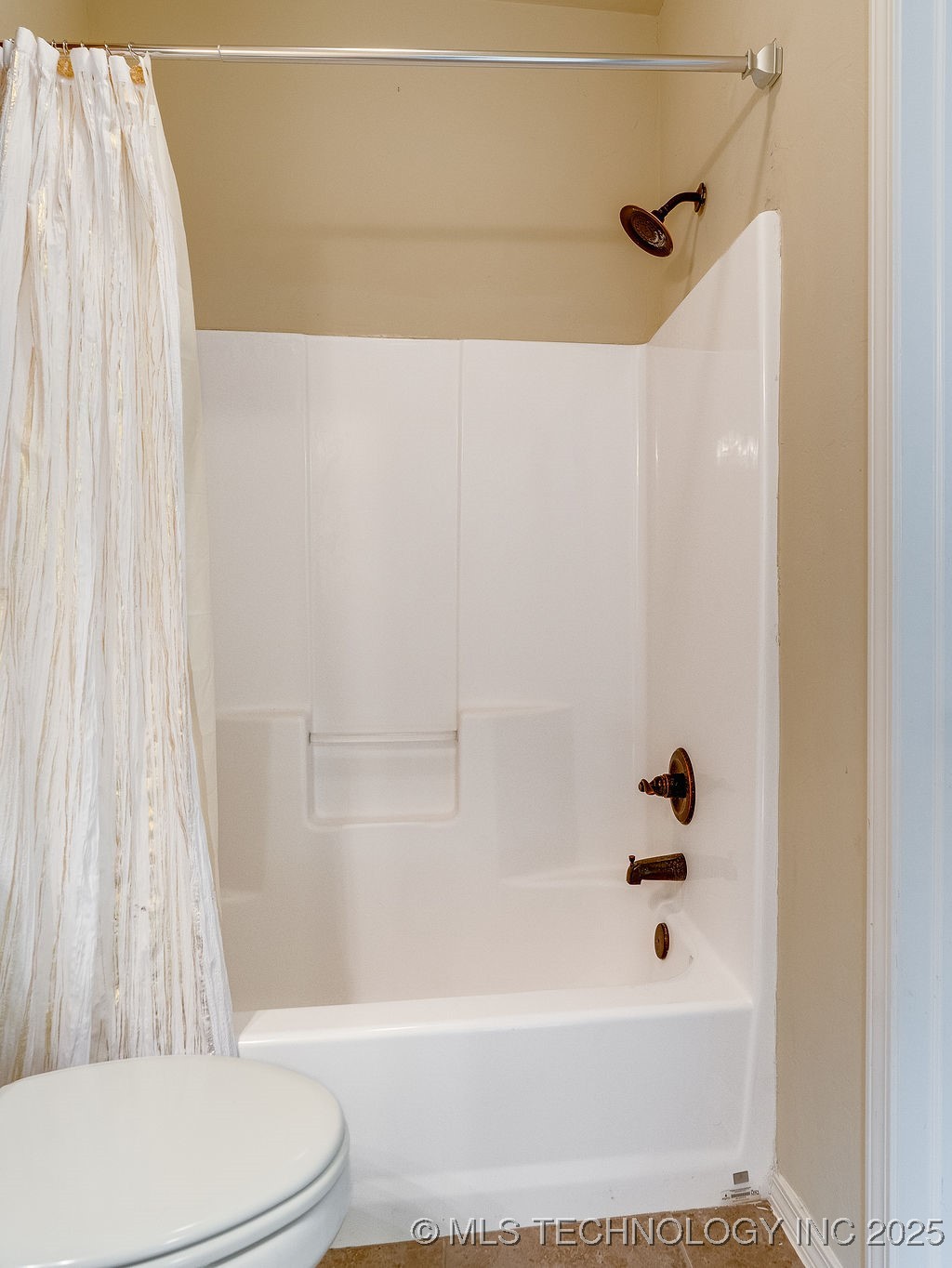 2819 Abbey Drive Ada OK 74820