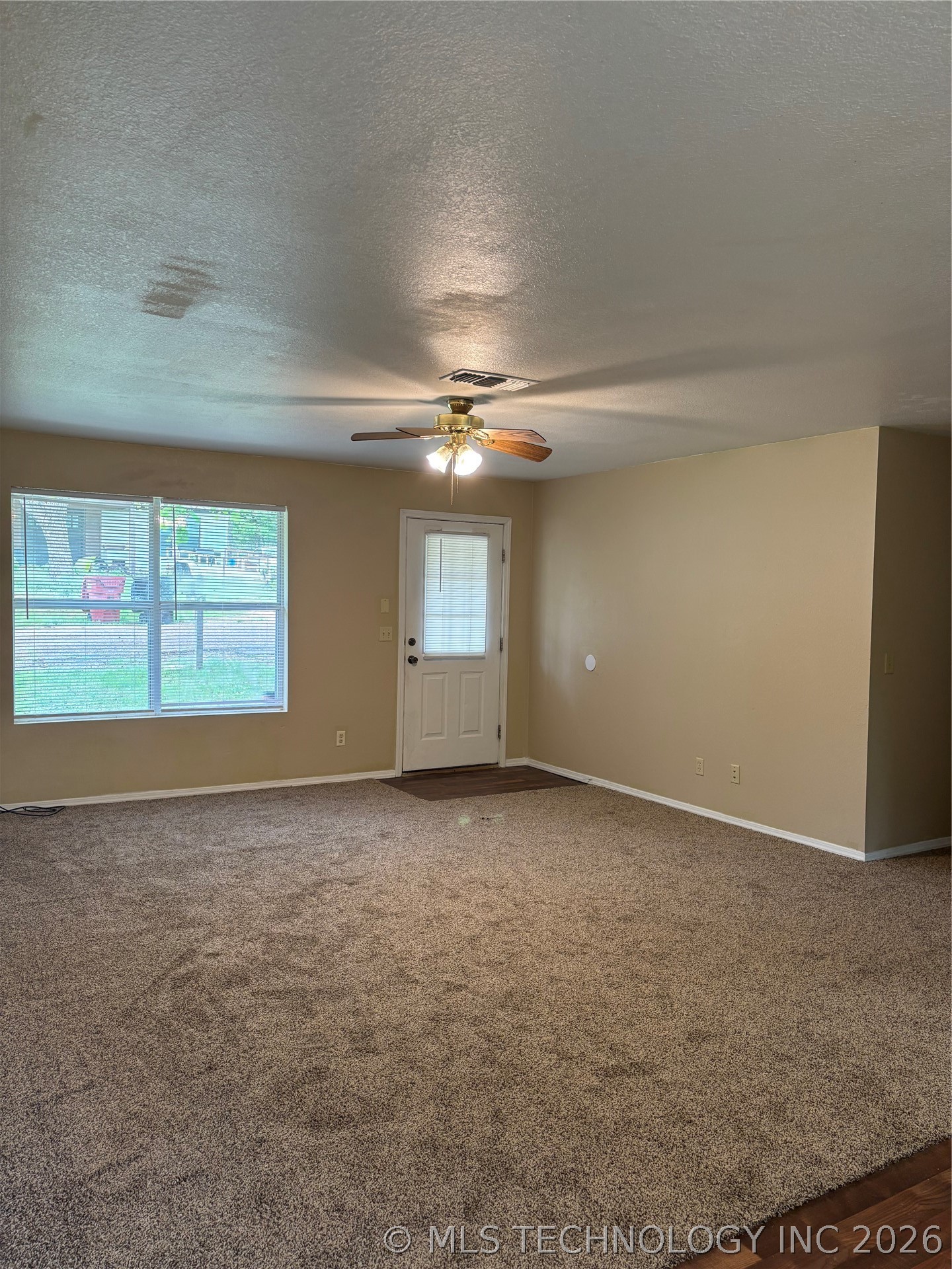818 N J. Street Hugo OK 74743