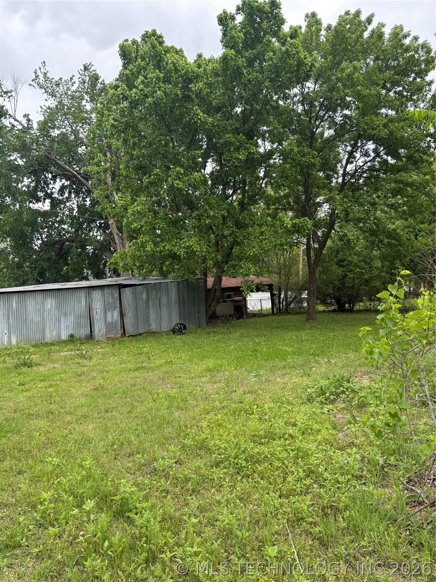 818 N J. Street Hugo OK 74743