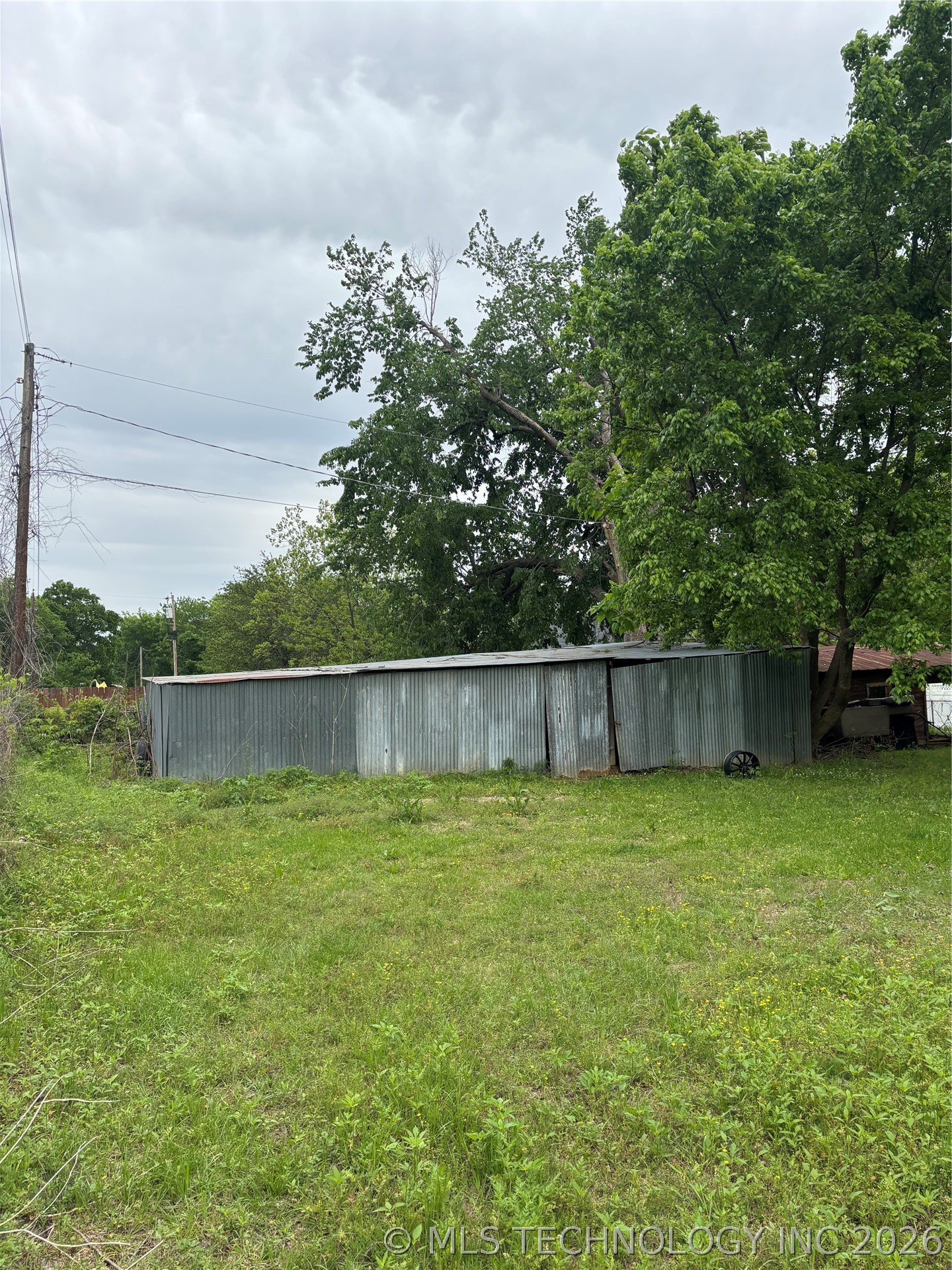 818 N J. Street Hugo OK 74743