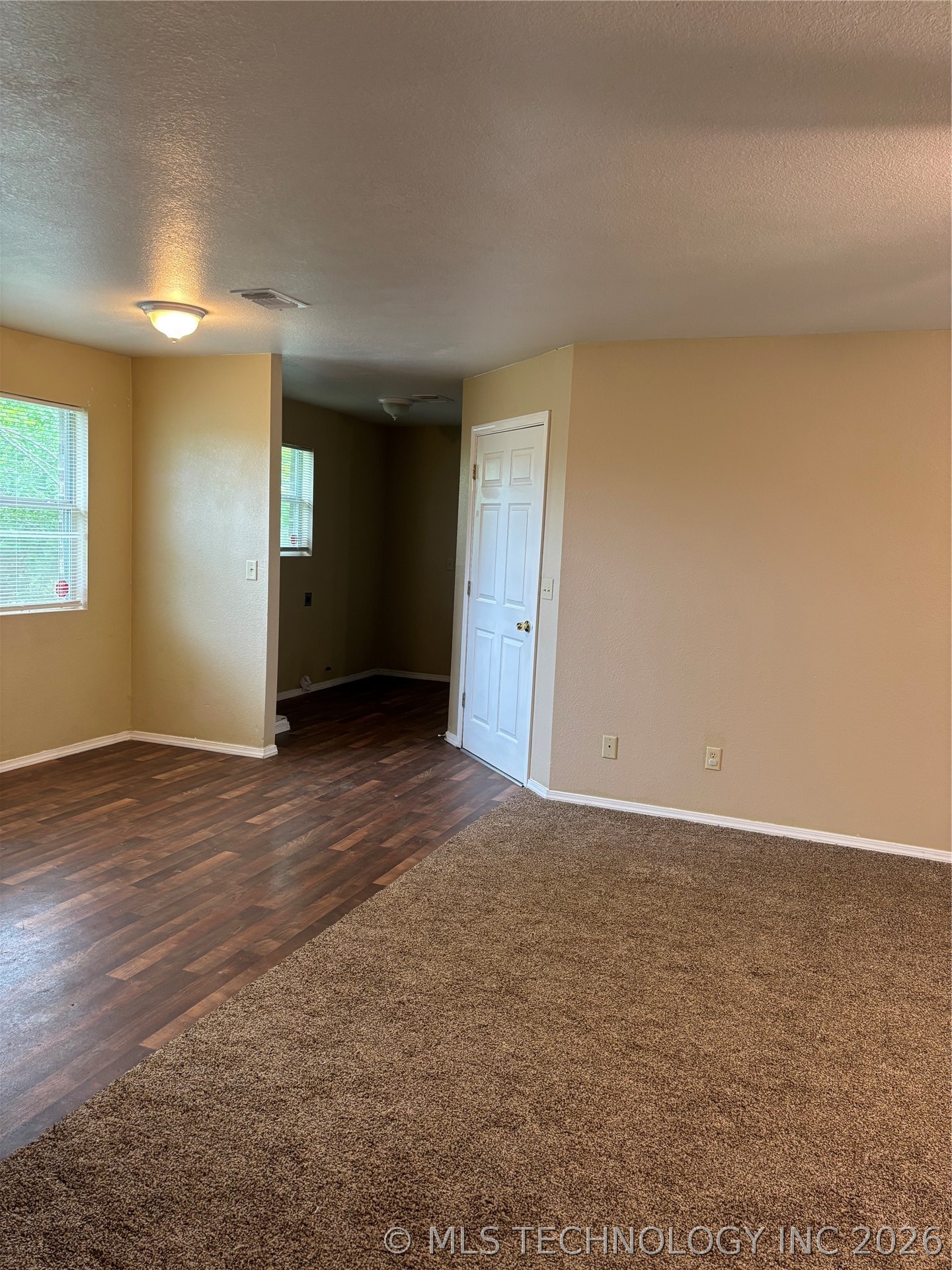 818 N J. Street Hugo OK 74743