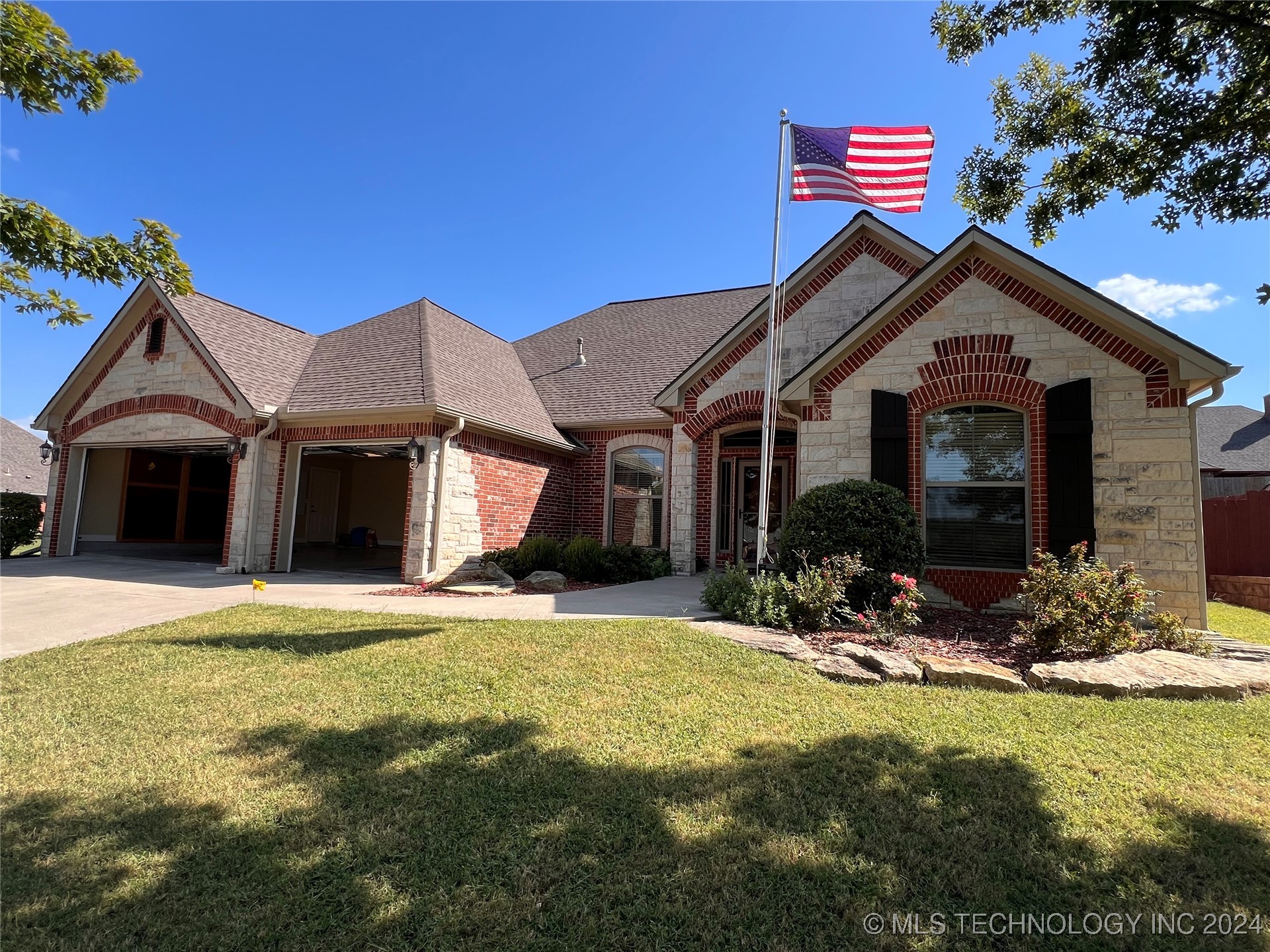 911 Cypress Street Ada OK 74820