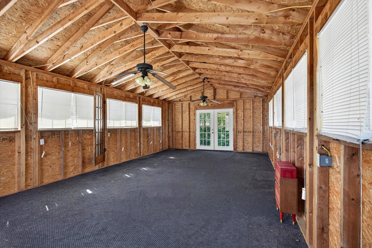 16607 Highway 83 Howe OK 74940