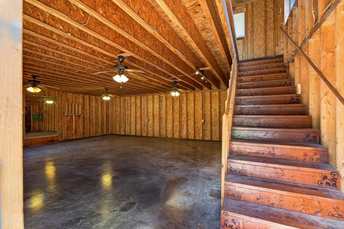 16607 Highway 83 Howe OK 74940