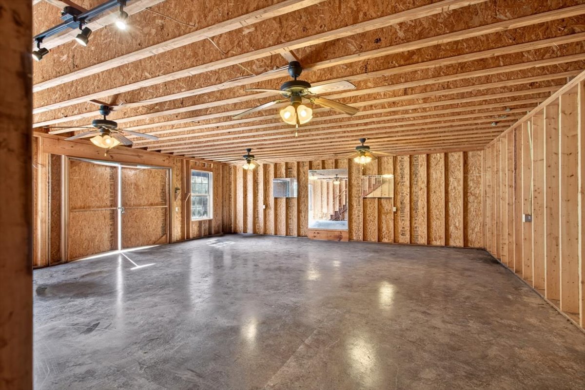 16607 Highway 83 Howe OK 74940