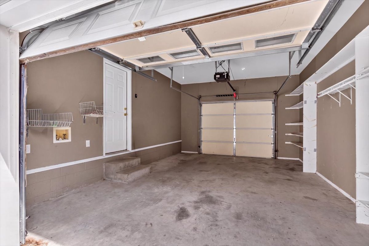 16607 Highway 83 Howe OK 74940