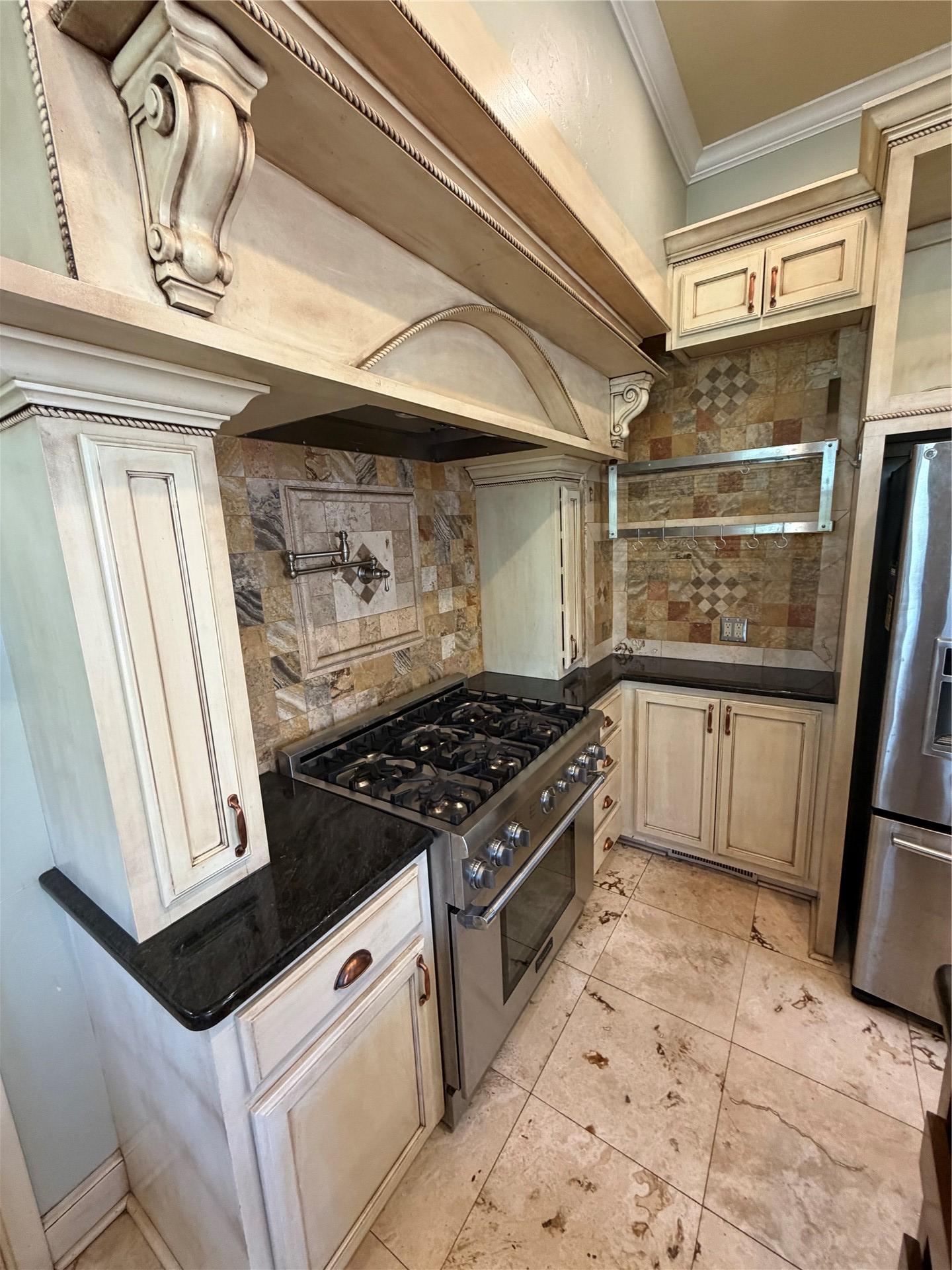 420 E 10th Holdenville OK 74848