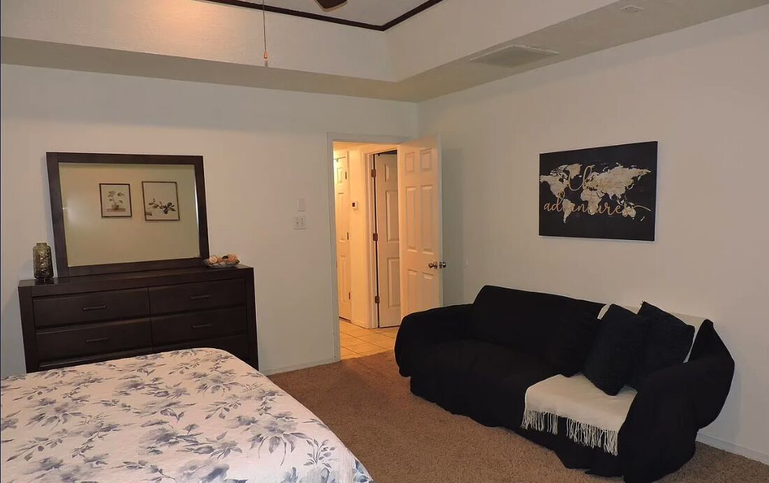 706 NW Micklegate Boulevard Lawton OK 73505