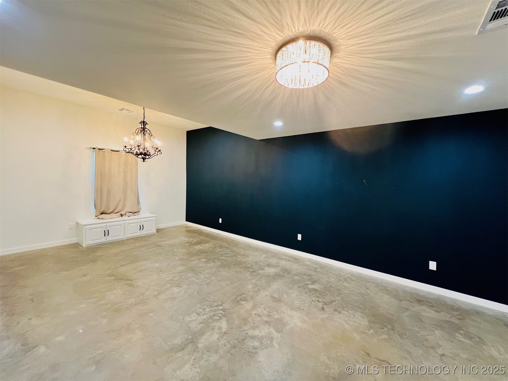 3896 Kiowa Drive Kingston OK 73439