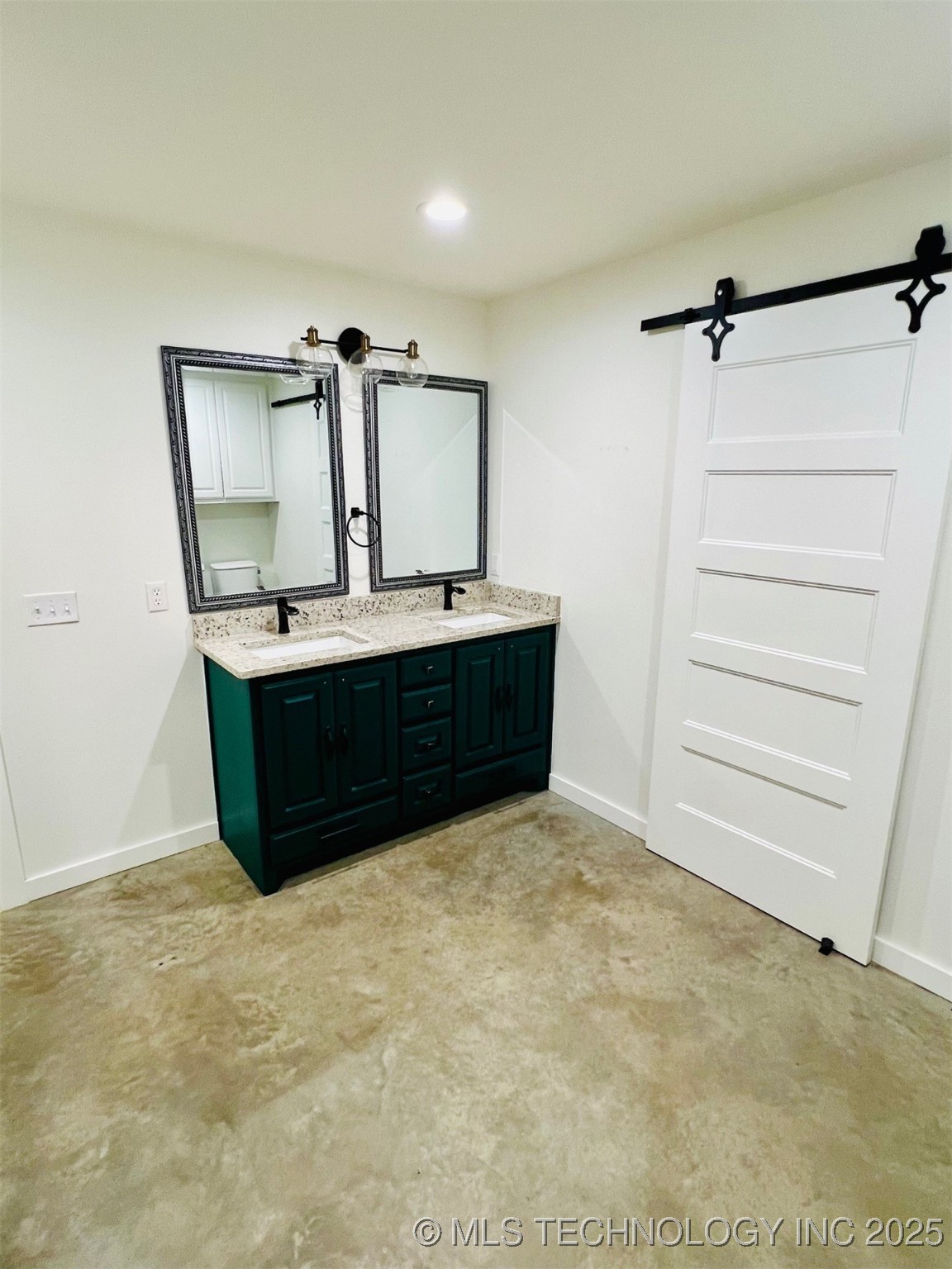 3896 Kiowa Drive Kingston OK 73439