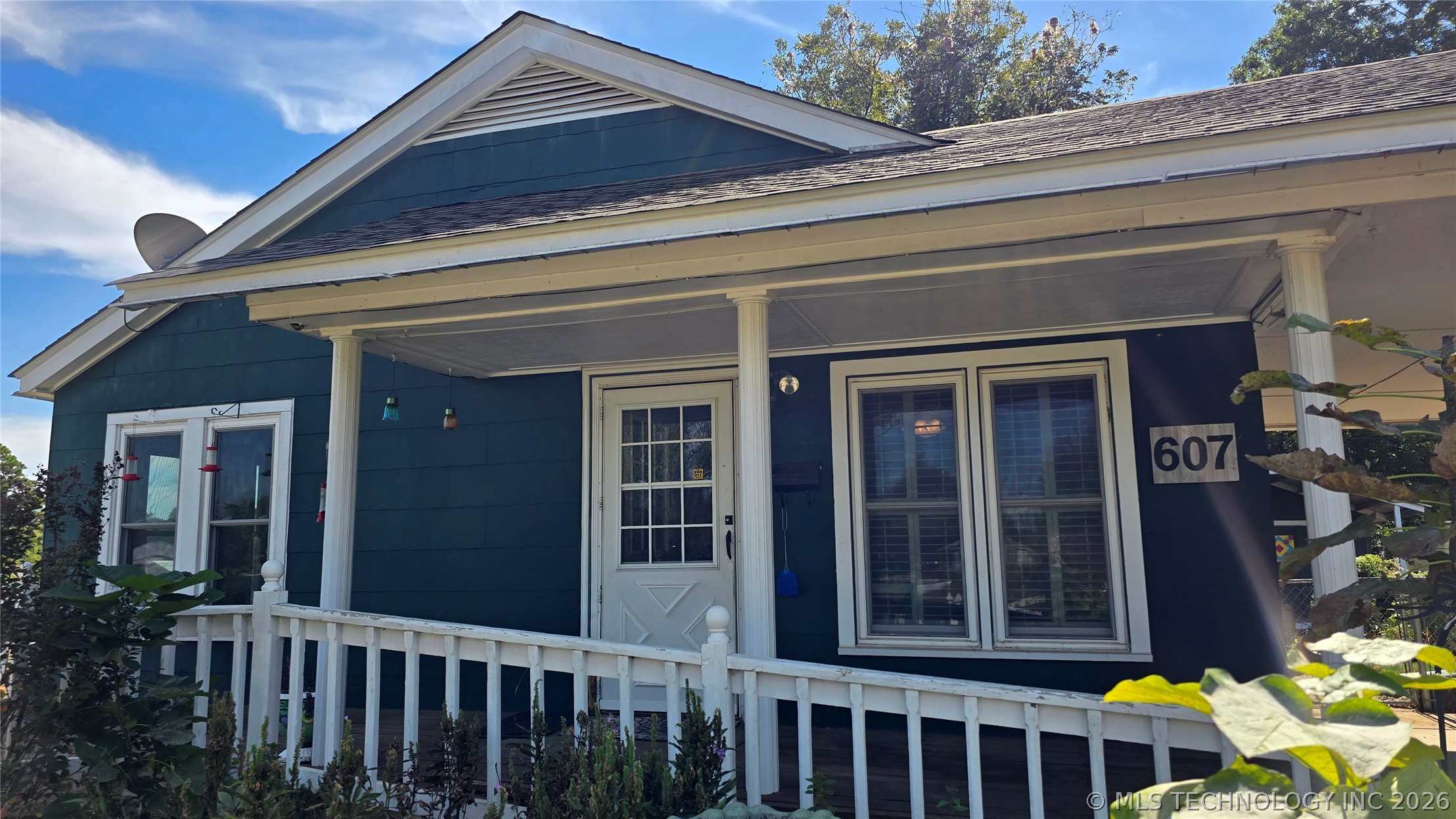 607 Sunset Strip Eufaula OK 74432