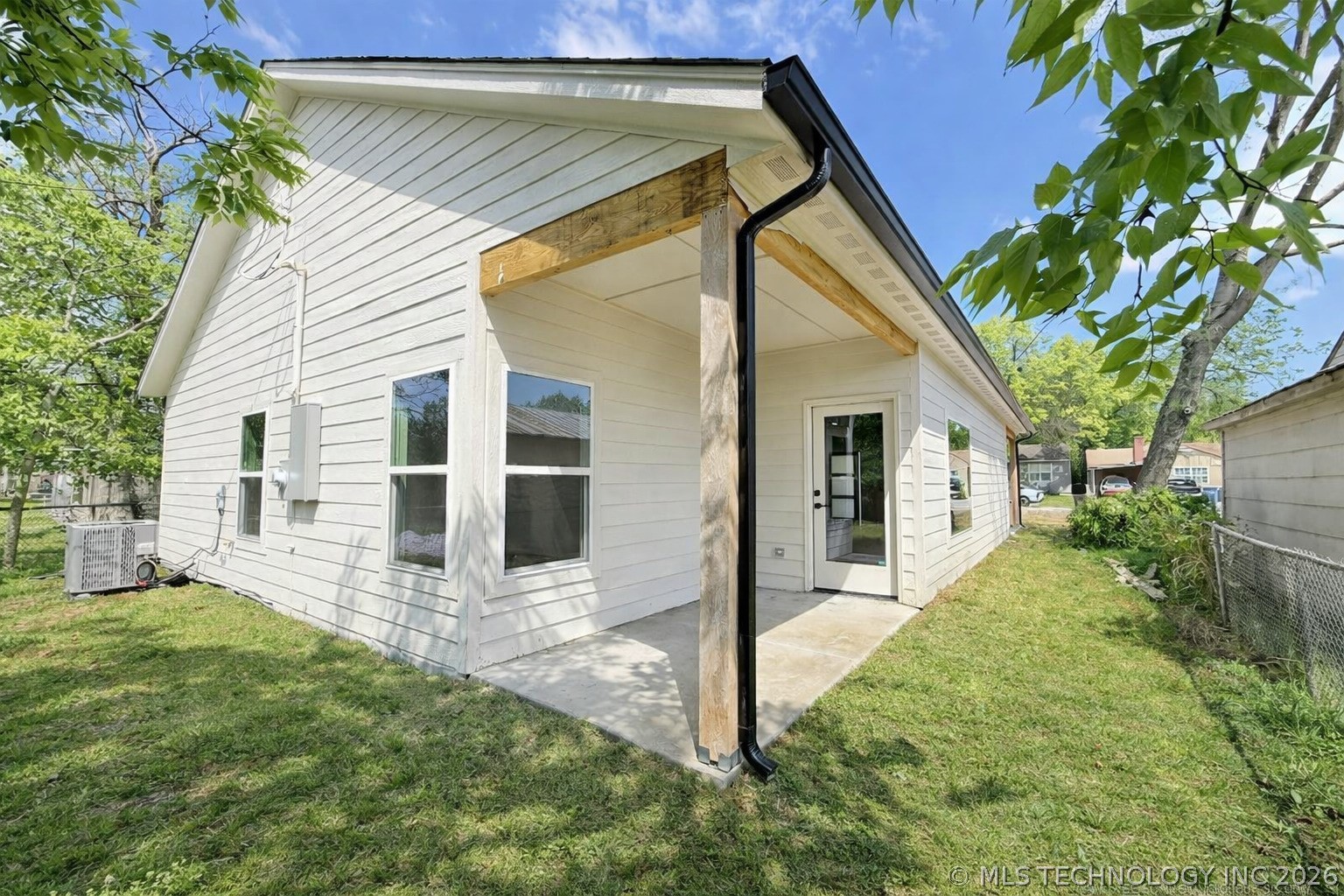 3730 W 42nd Place Tulsa OK 74107