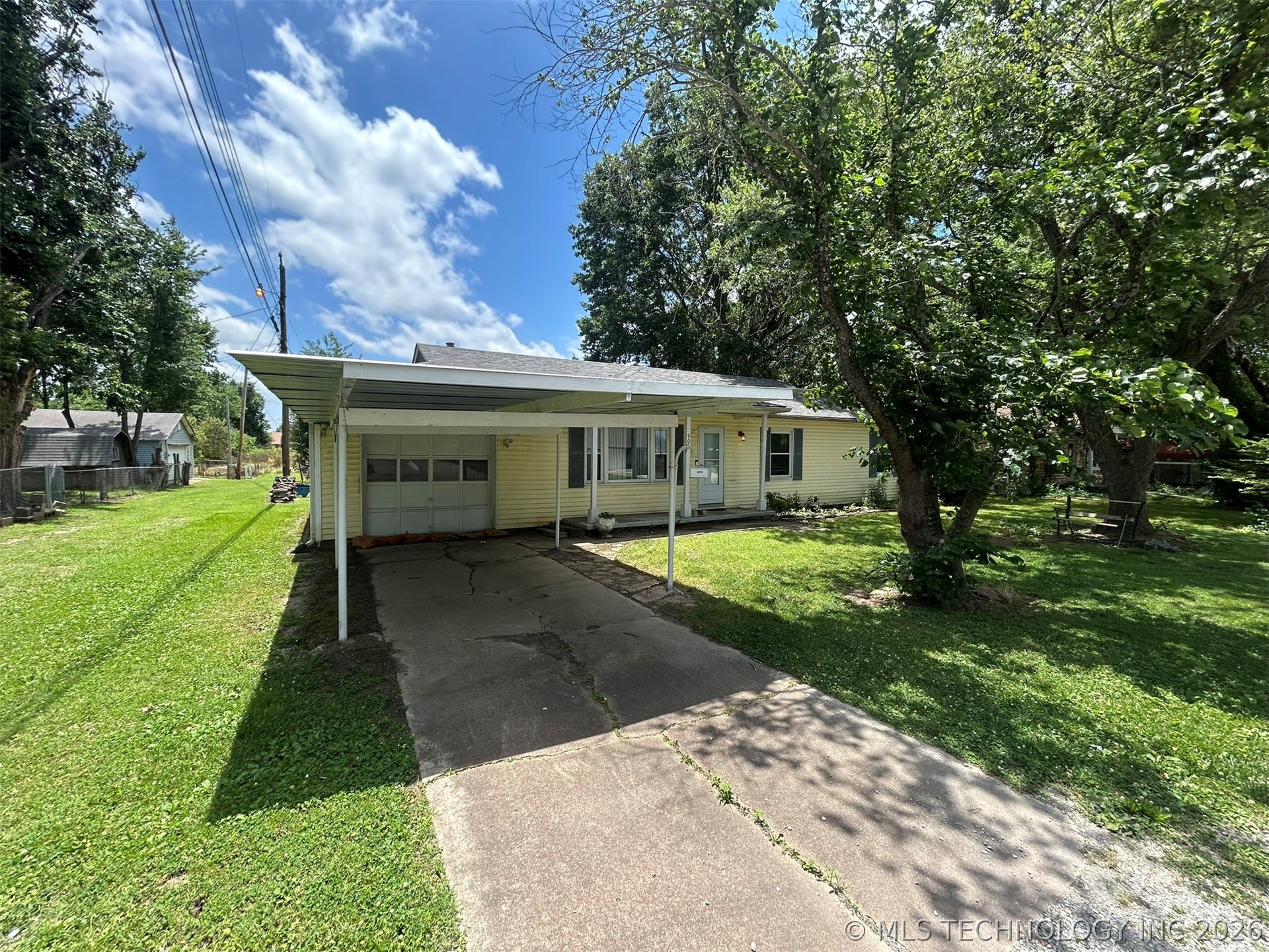 904 SE 2nd Street Pryor OK 74361