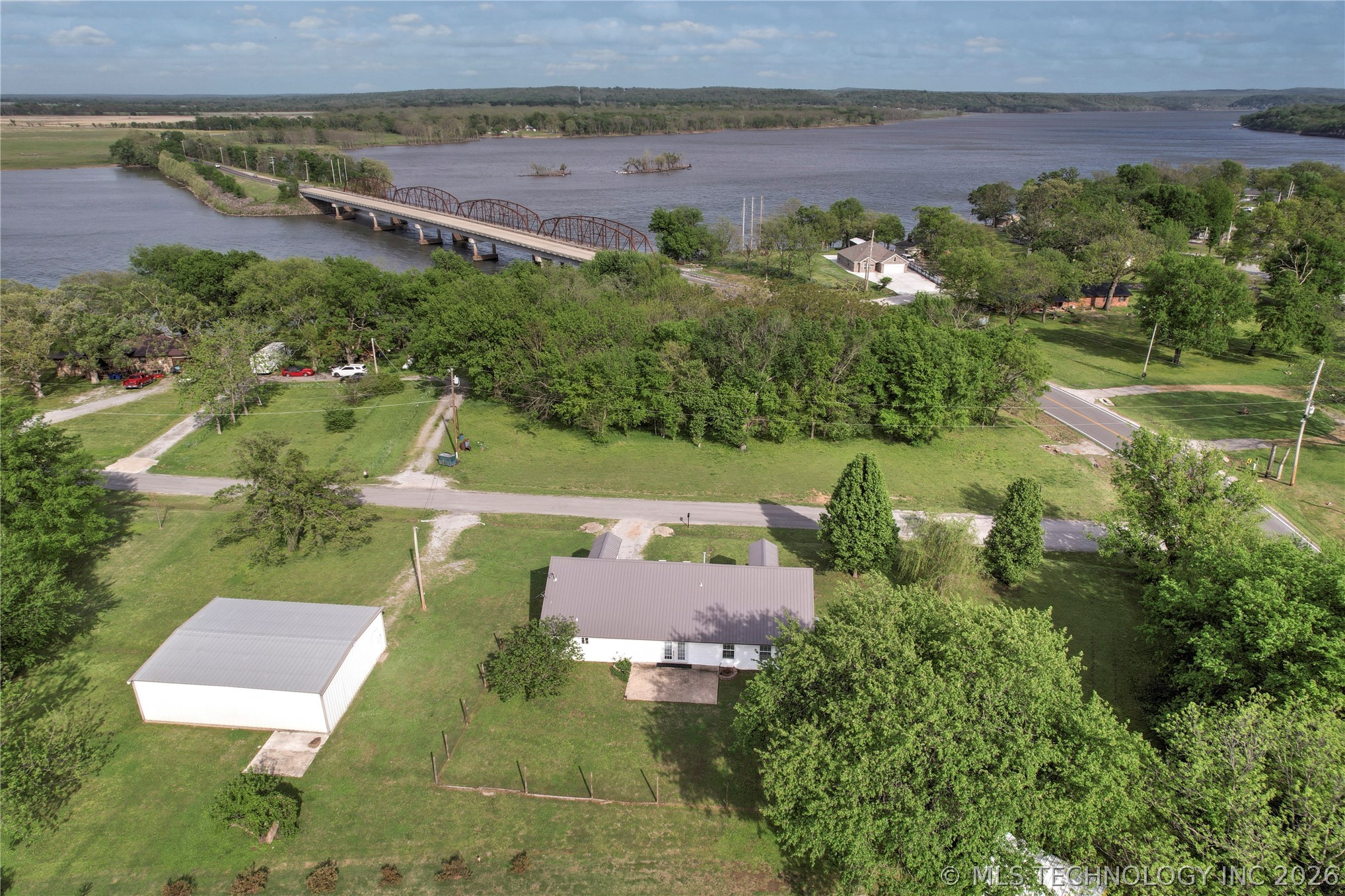 33 Haleys Drive Adair OK 74330