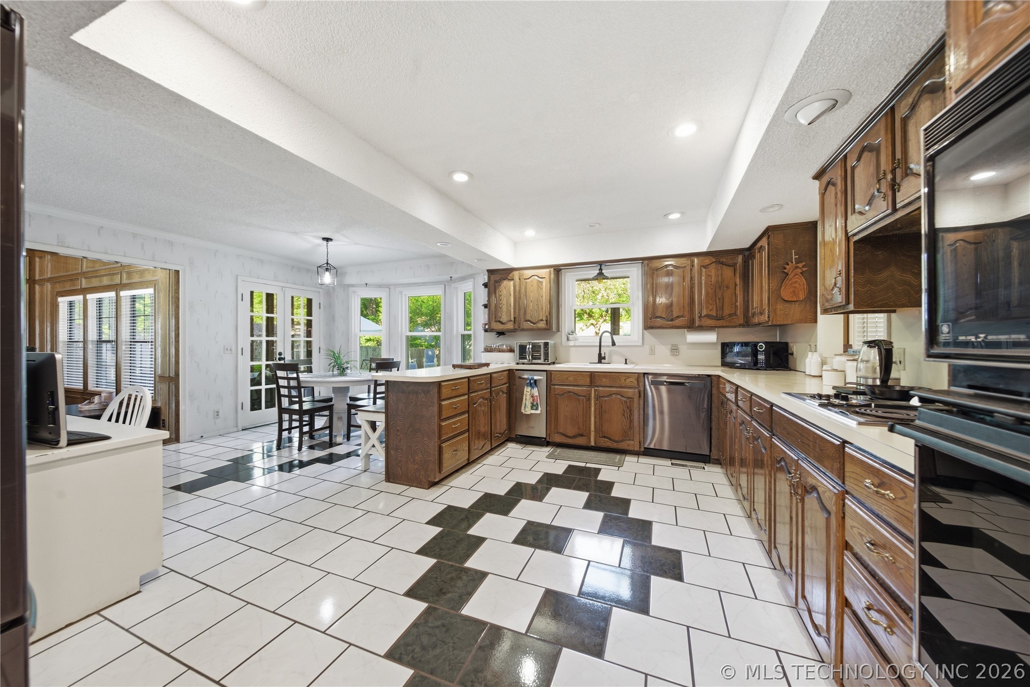 10506 S Toledo Avenue Tulsa OK 74137