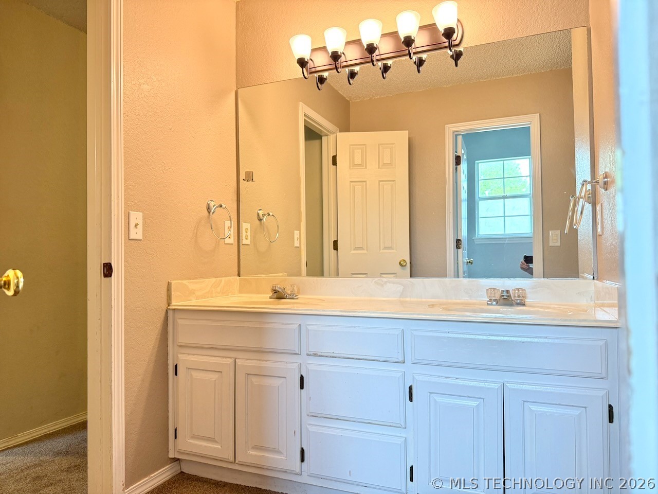 516 S Laurel Avenue Broken Arrow OK 74012
