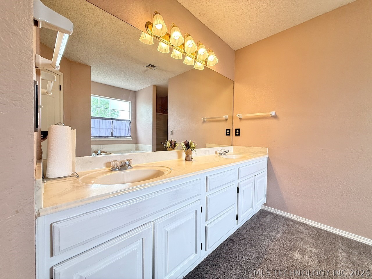516 S Laurel Avenue Broken Arrow OK 74012
