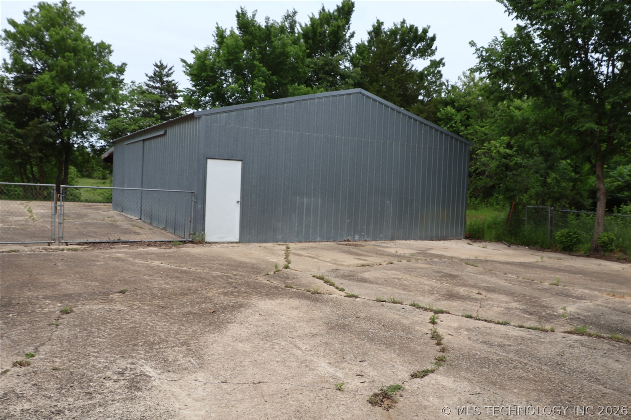 23760 210th Avenue Cameron OK 74932