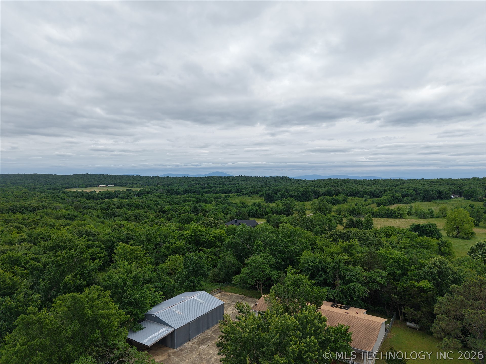 23760 210th Avenue Cameron OK 74932