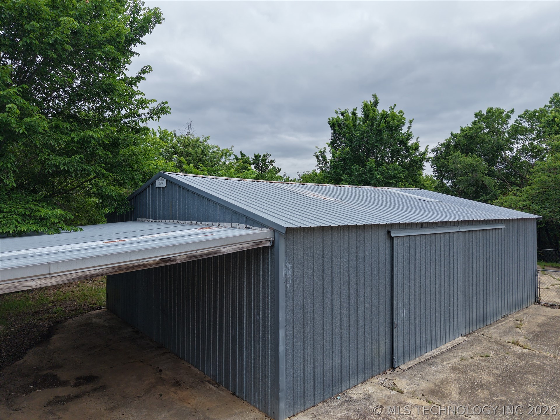 23760 210th Avenue Cameron OK 74932