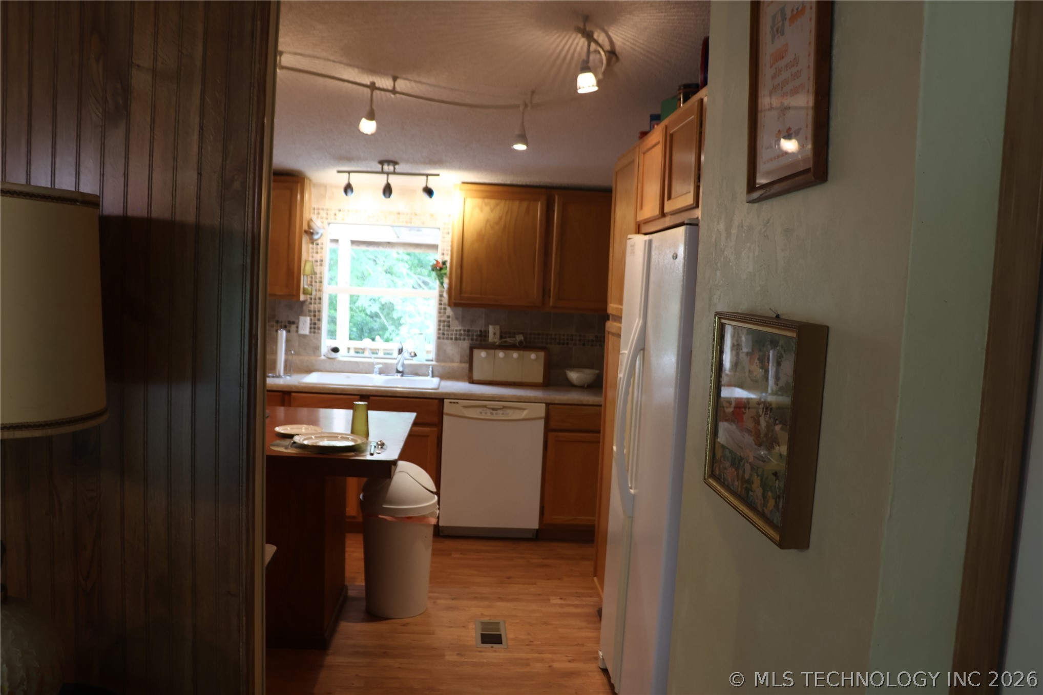 23760 210th Avenue Cameron OK 74932