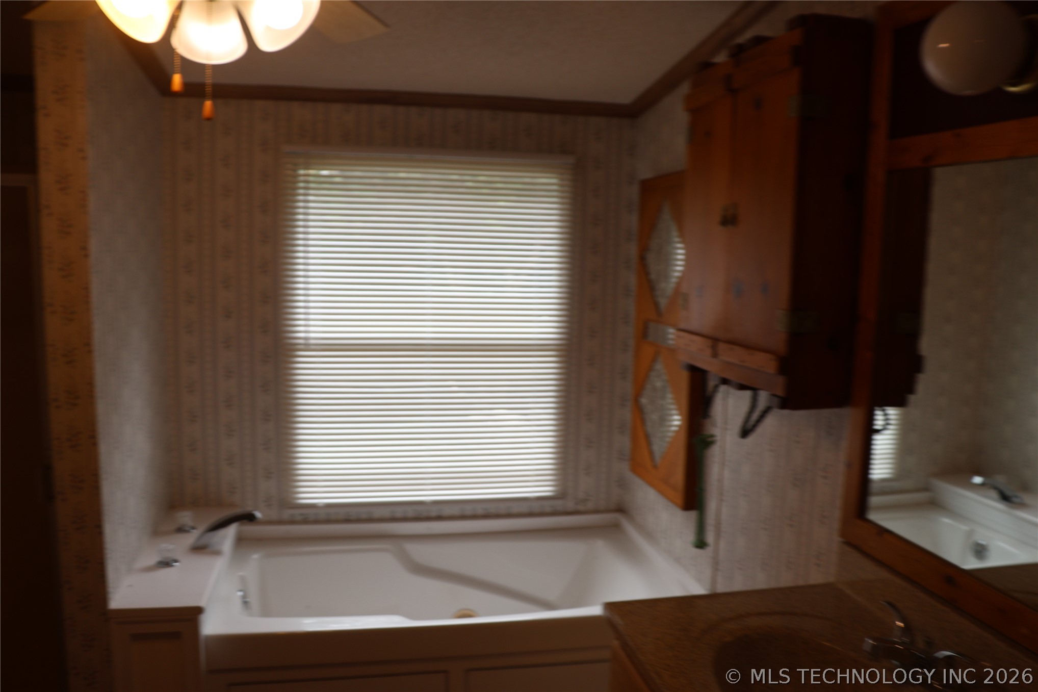 23760 210th Avenue Cameron OK 74932