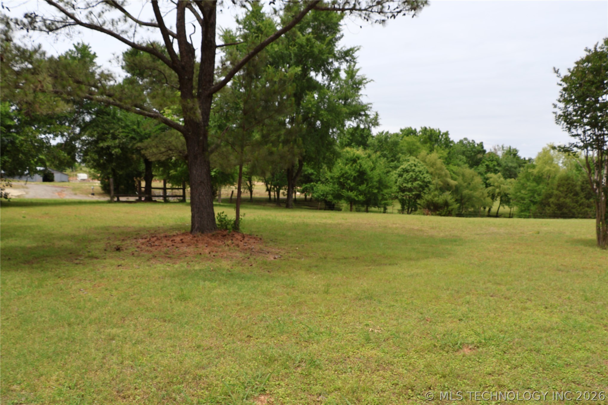23760 210th Avenue Cameron OK 74932