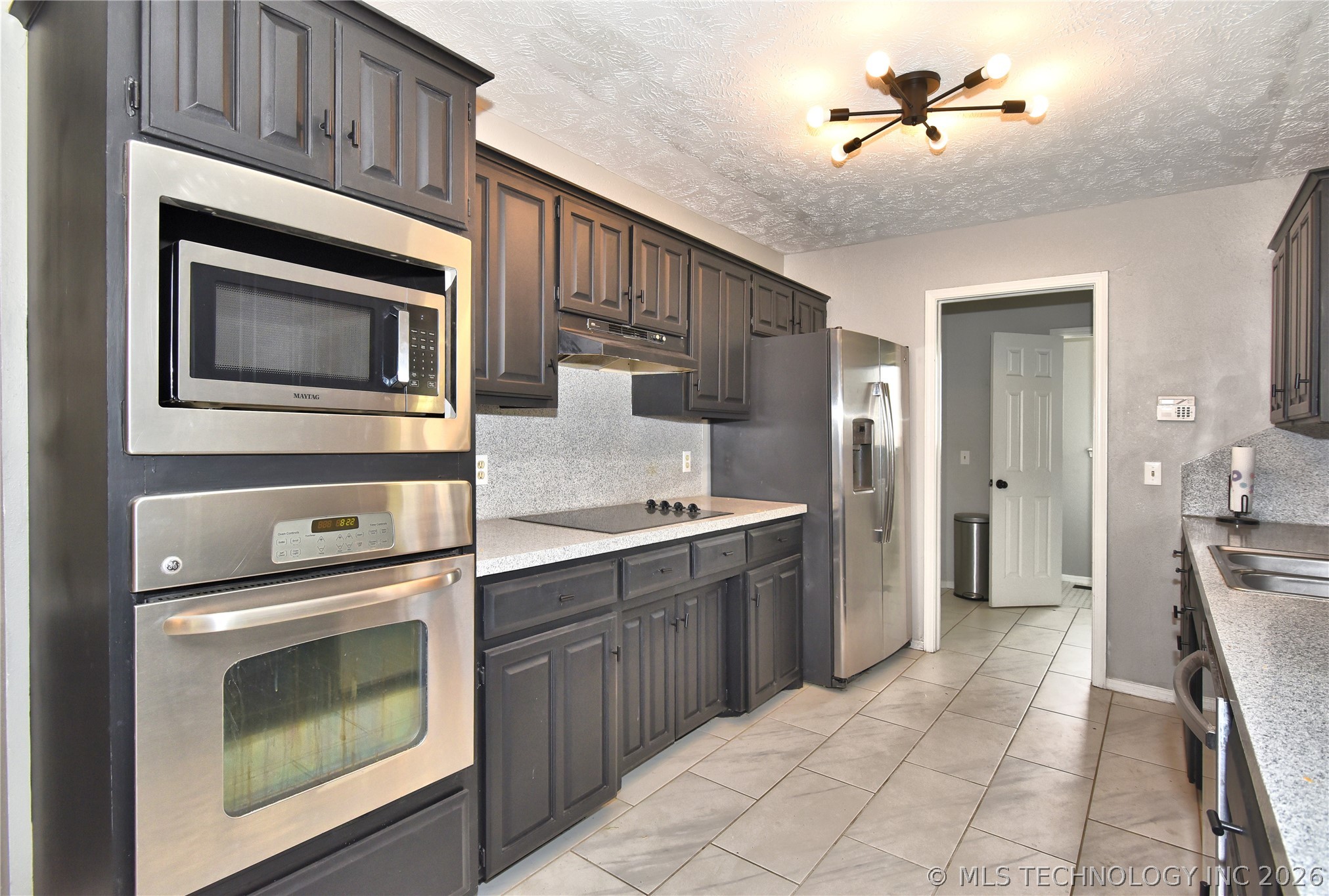 11712 S 98th East Avenue Bixby OK 74008