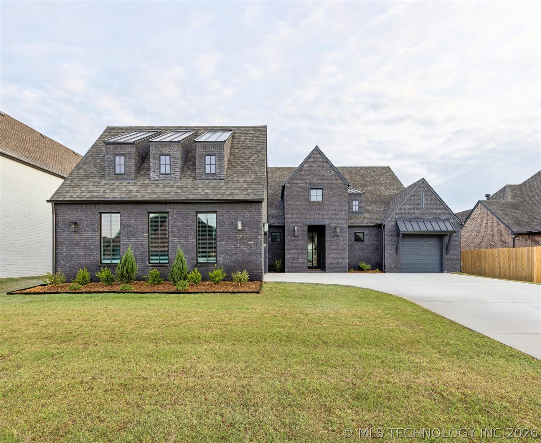 5915 E 127th Place S Tulsa OK 74008