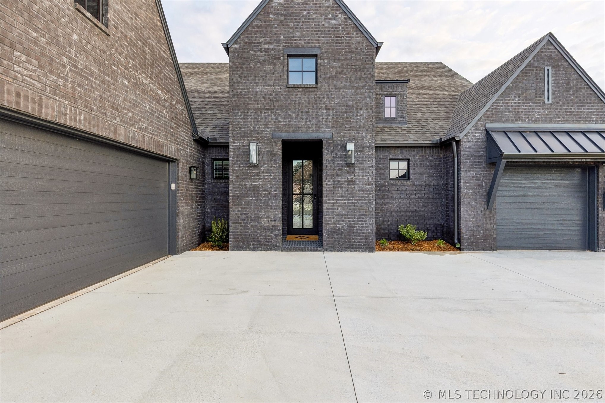 5915 E 127th Place S Tulsa OK 74008