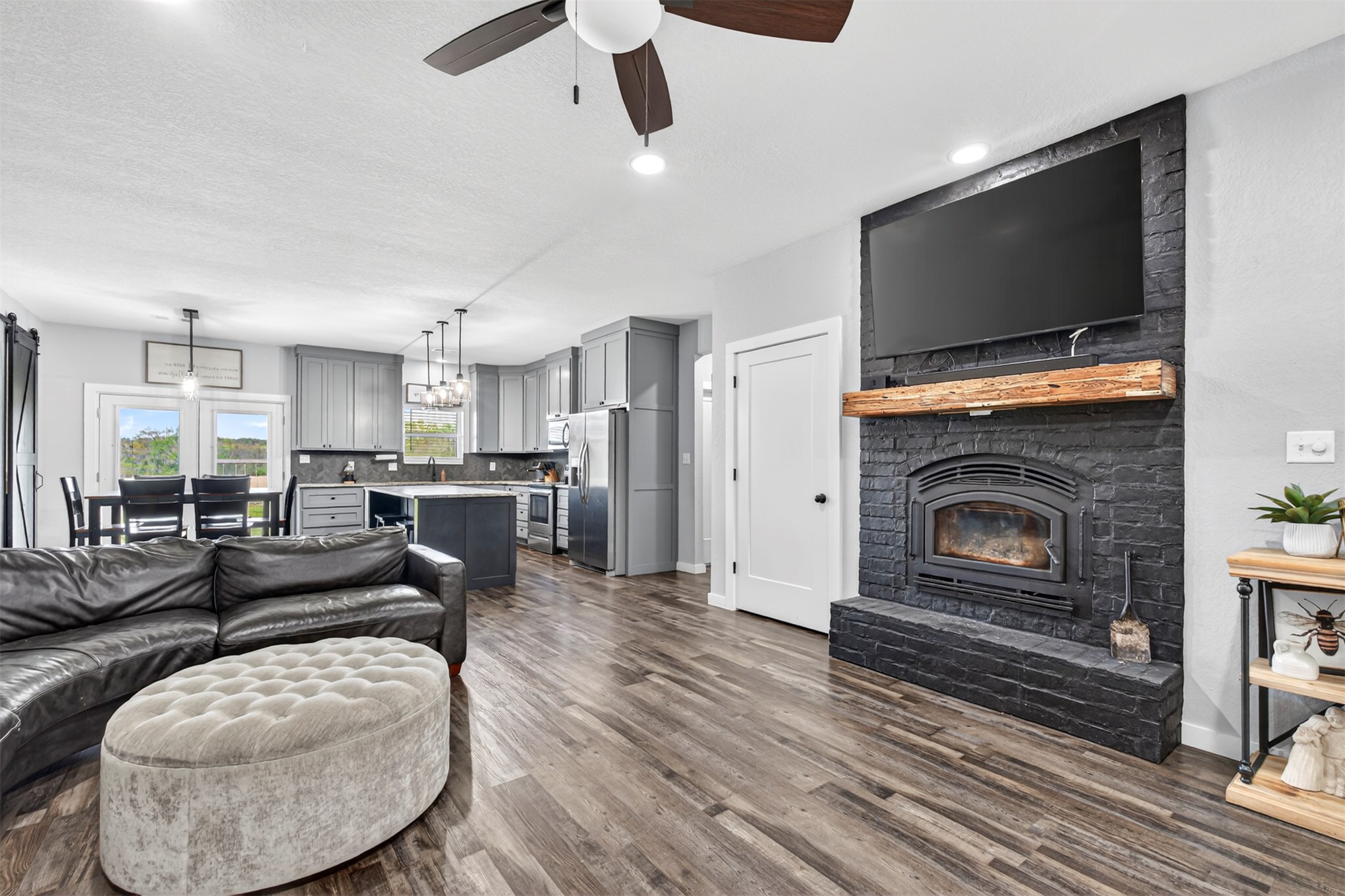 3107 E Mckenzie Avenue Pocola OK 74902