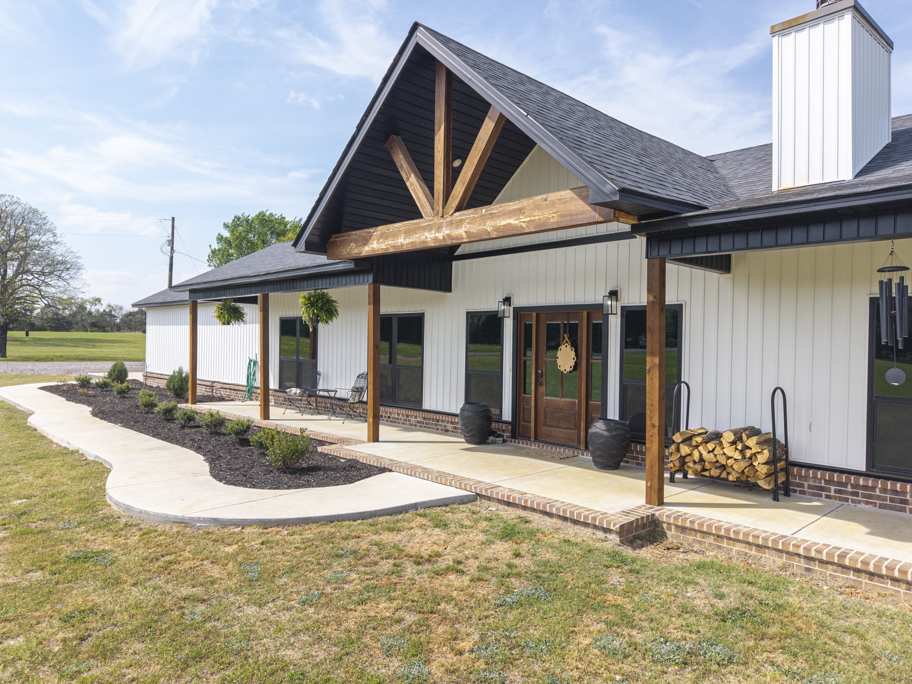 3107 E Mckenzie Avenue Pocola OK 74902