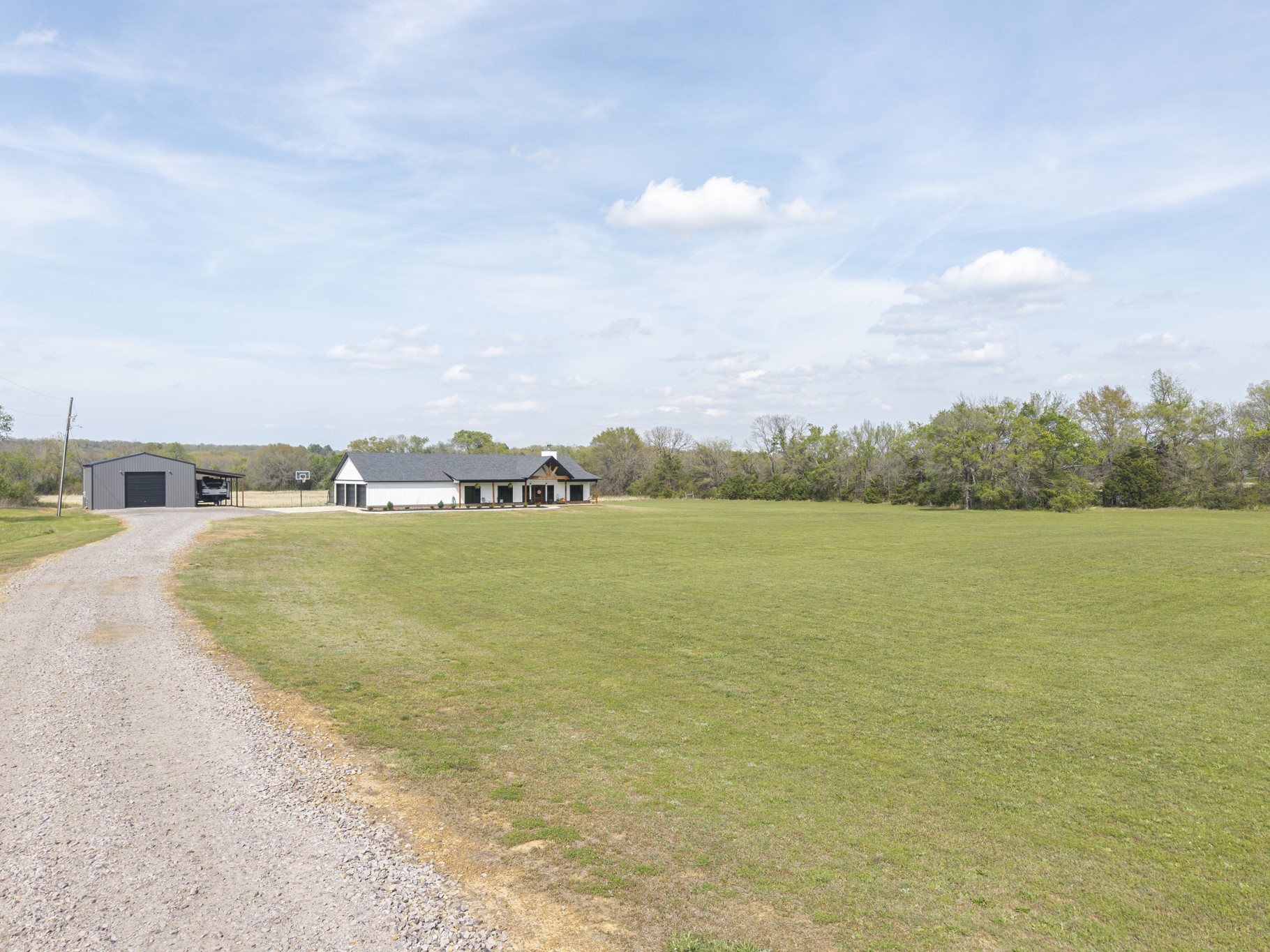 3107 E Mckenzie Avenue Pocola OK 74902