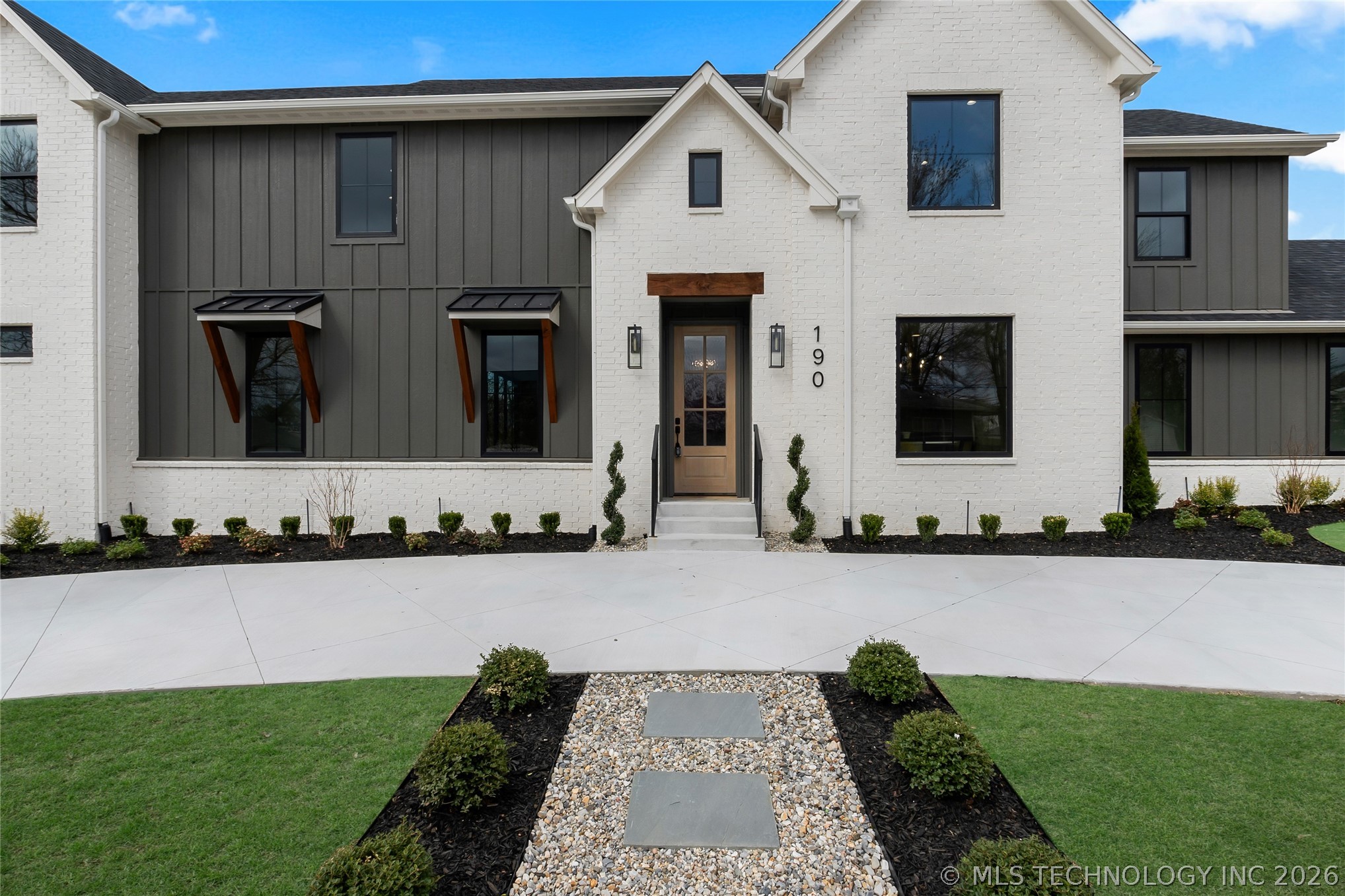 190 E Freeport Street Broken Arrow OK 74012